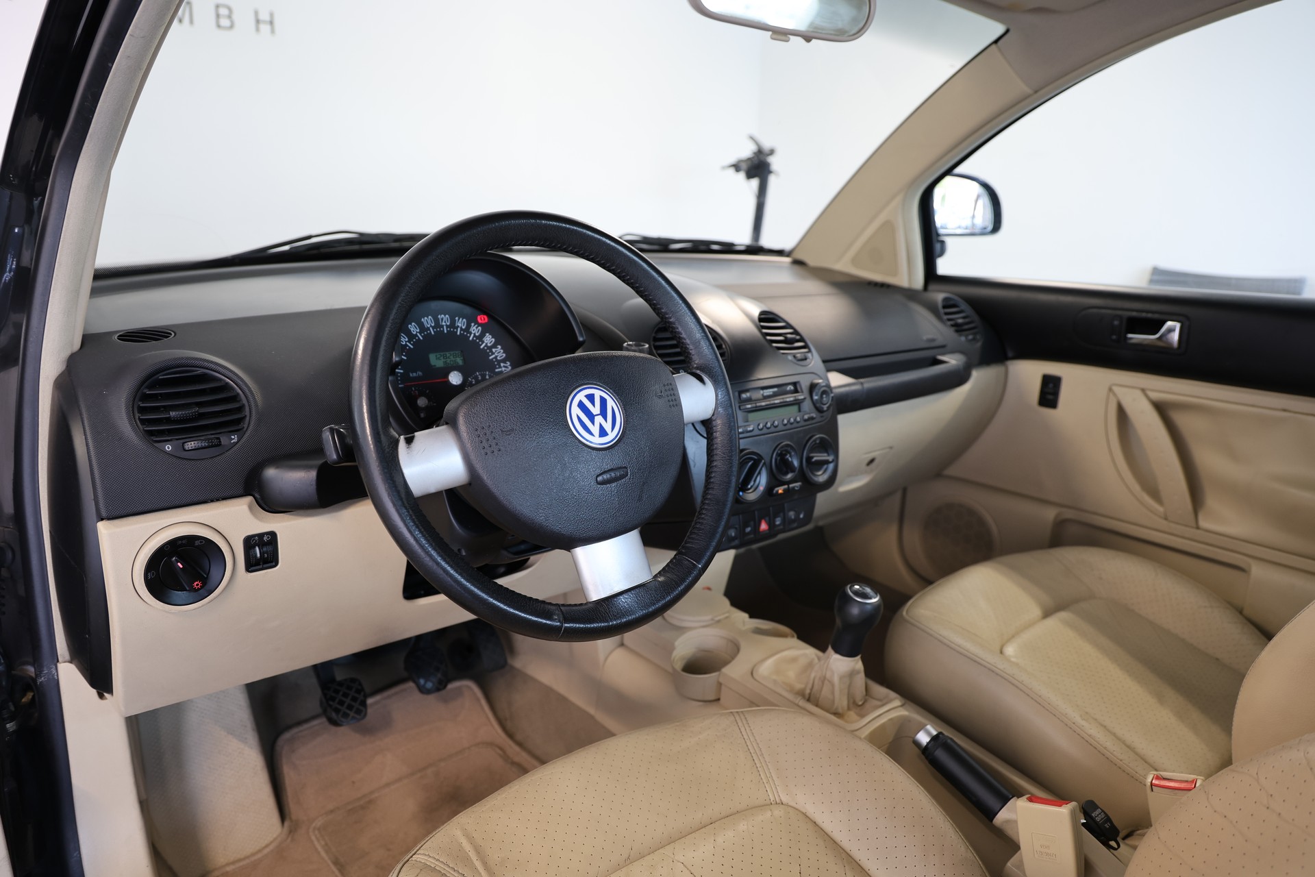 VW Beetle 2.0 *Frisch ab MFK*-image-7
