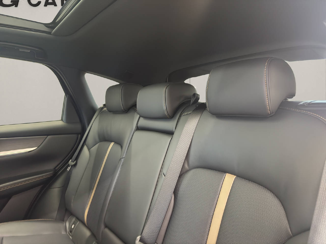 MAZDA CX-60 2.5 PHEV 327 PS Homura Plus AWD-image-6