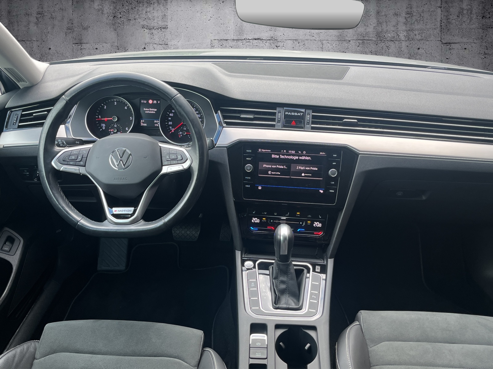 VW Passat Variant 2.0 TDI 200 Elegance DSG 4m-image-10