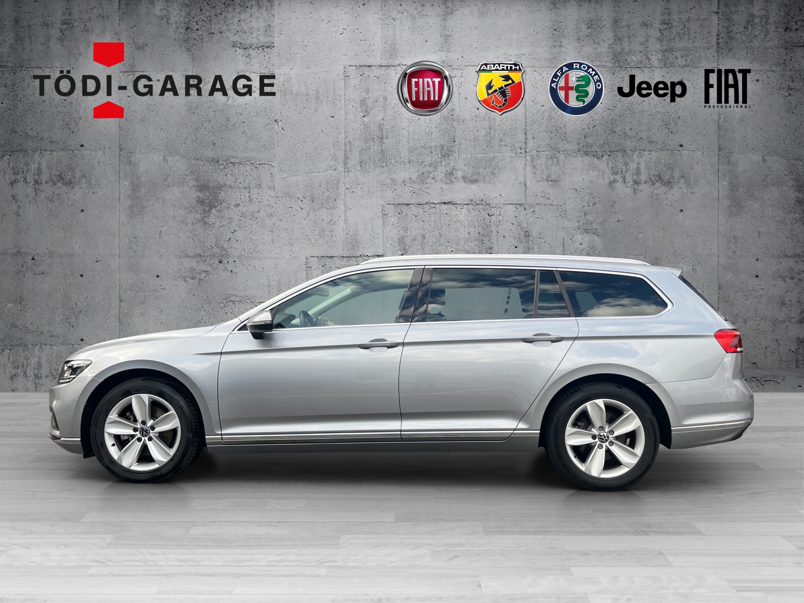 VW Passat Variant 2.0 TDI 200 Elegance DSG 4m-showroom-element-2