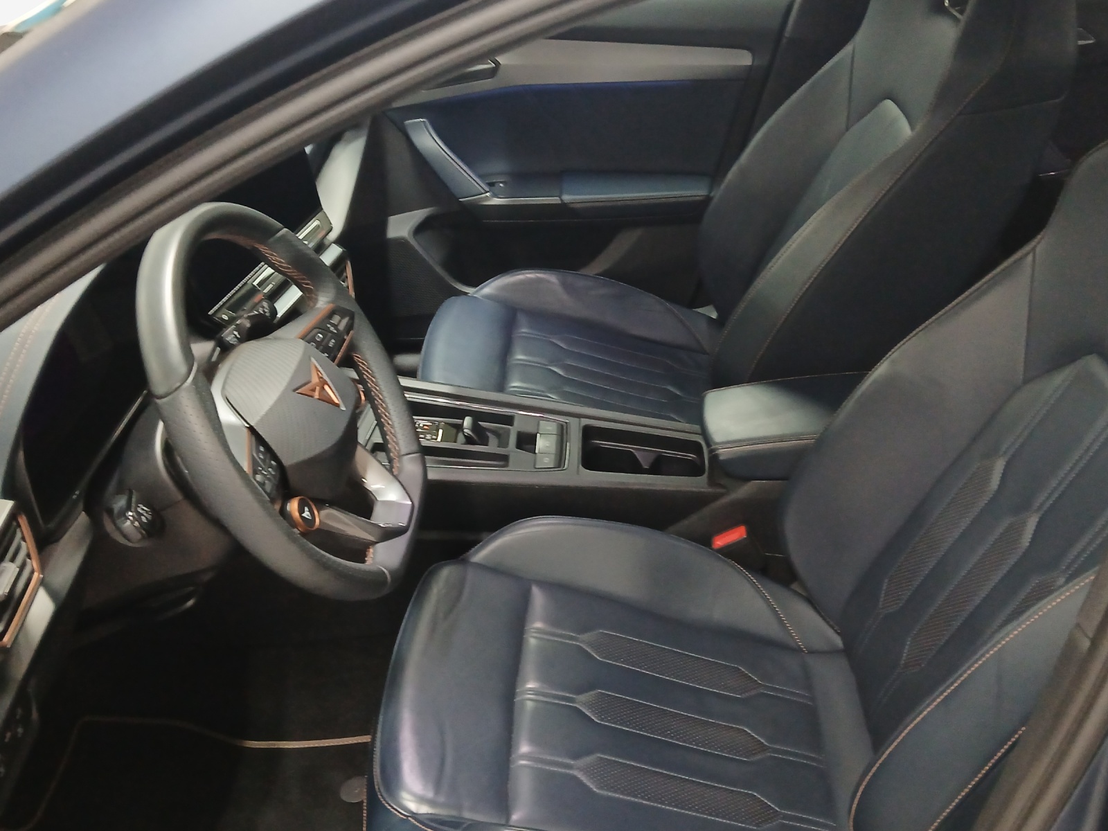 CUPRA Formentor 2.5TSI VZ5 Taiga Grey 4Drive DSG-image-7
