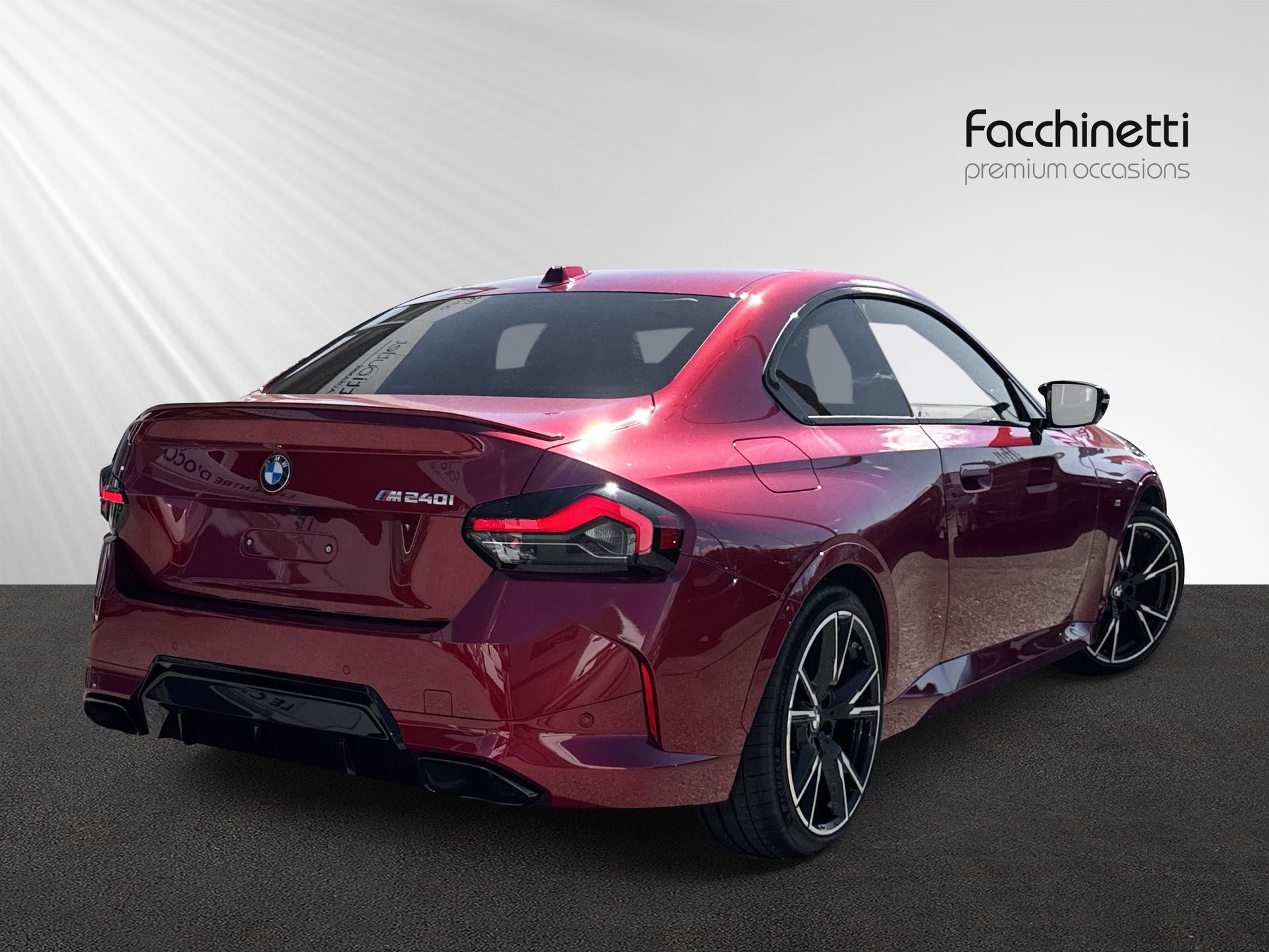 BMW M240i xDrive Steptronic-showroom-element-2