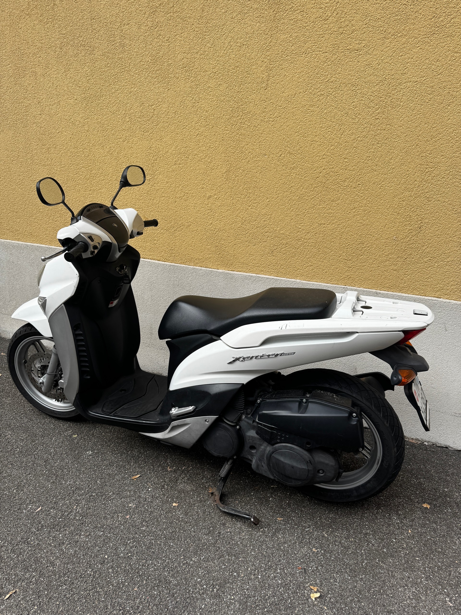 YAMAHA Xenter 125-image-3