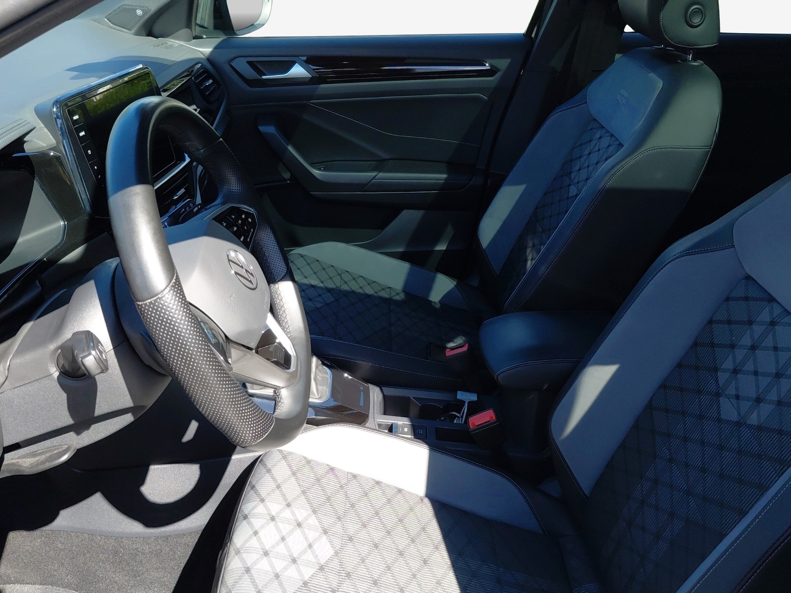 VW T-Roc 1.5 TSI EVO R-Line DSG-image-7