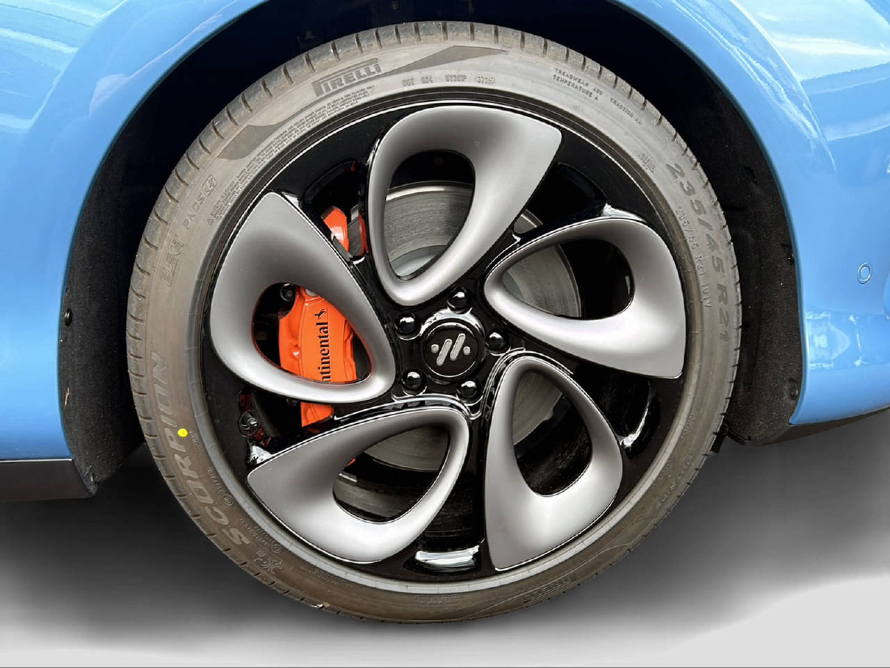 MG IM6 100 kWh Performance 21 4WD-image-8