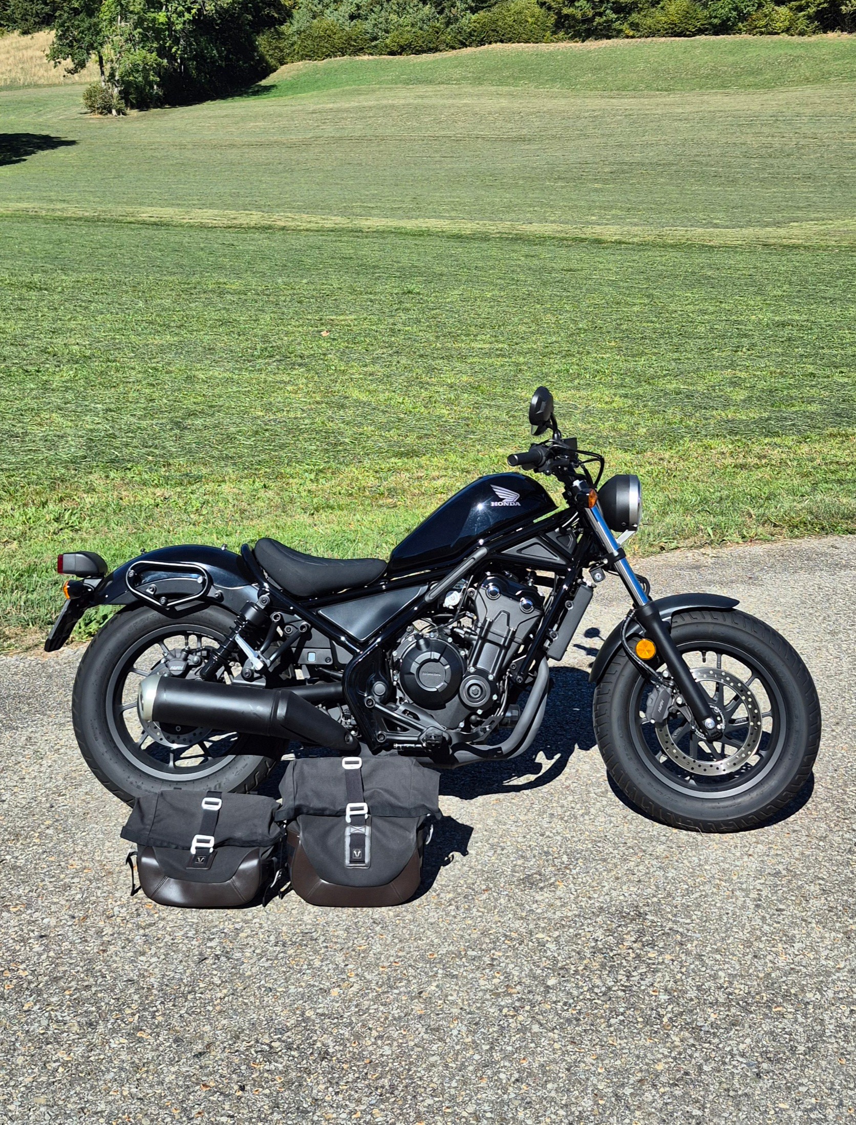 HONDA CMX500 Rebel ABS-image-1