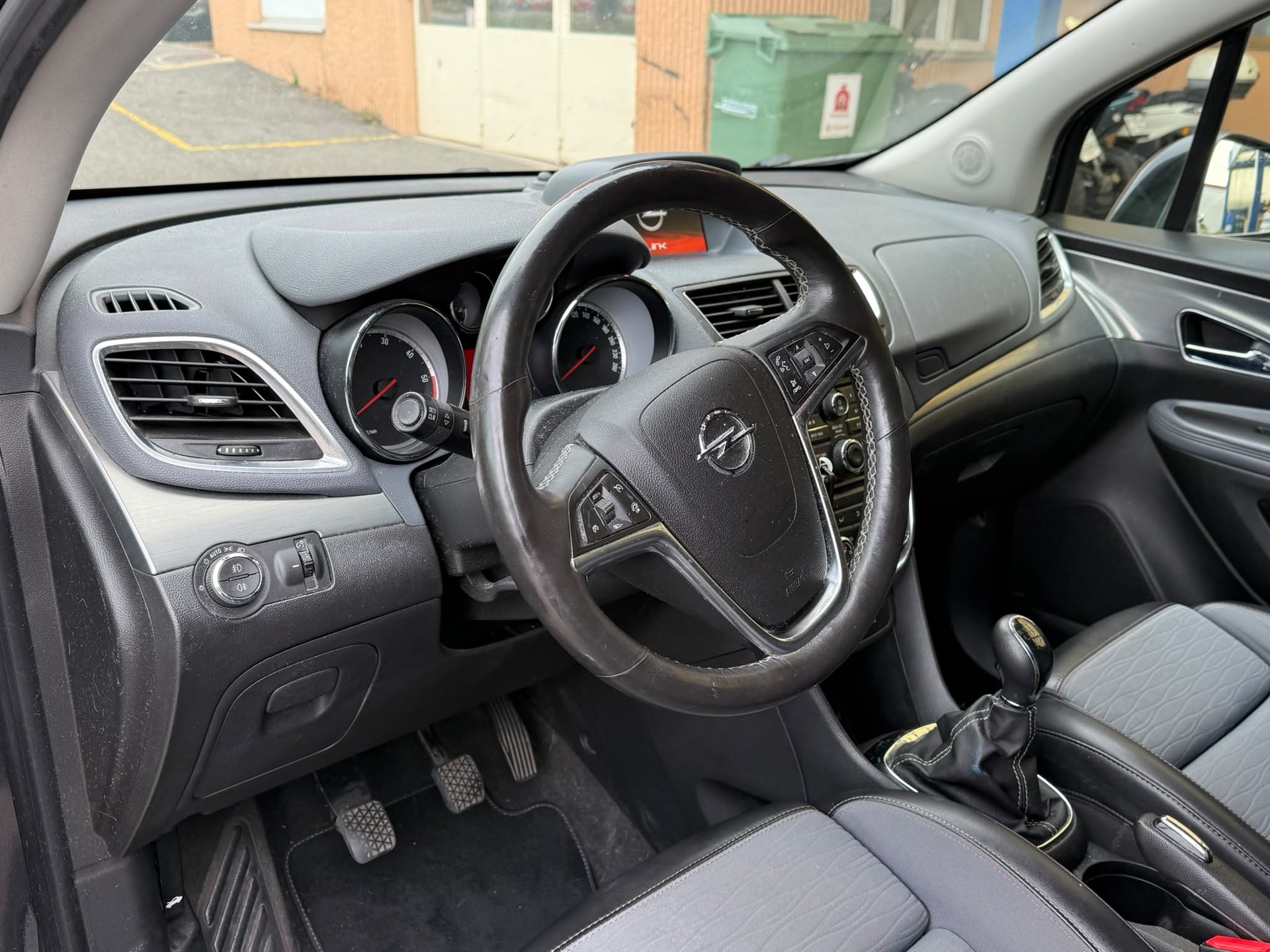 OPEL Mokka 1.6 CDTi Cosmo 4WD-image-12