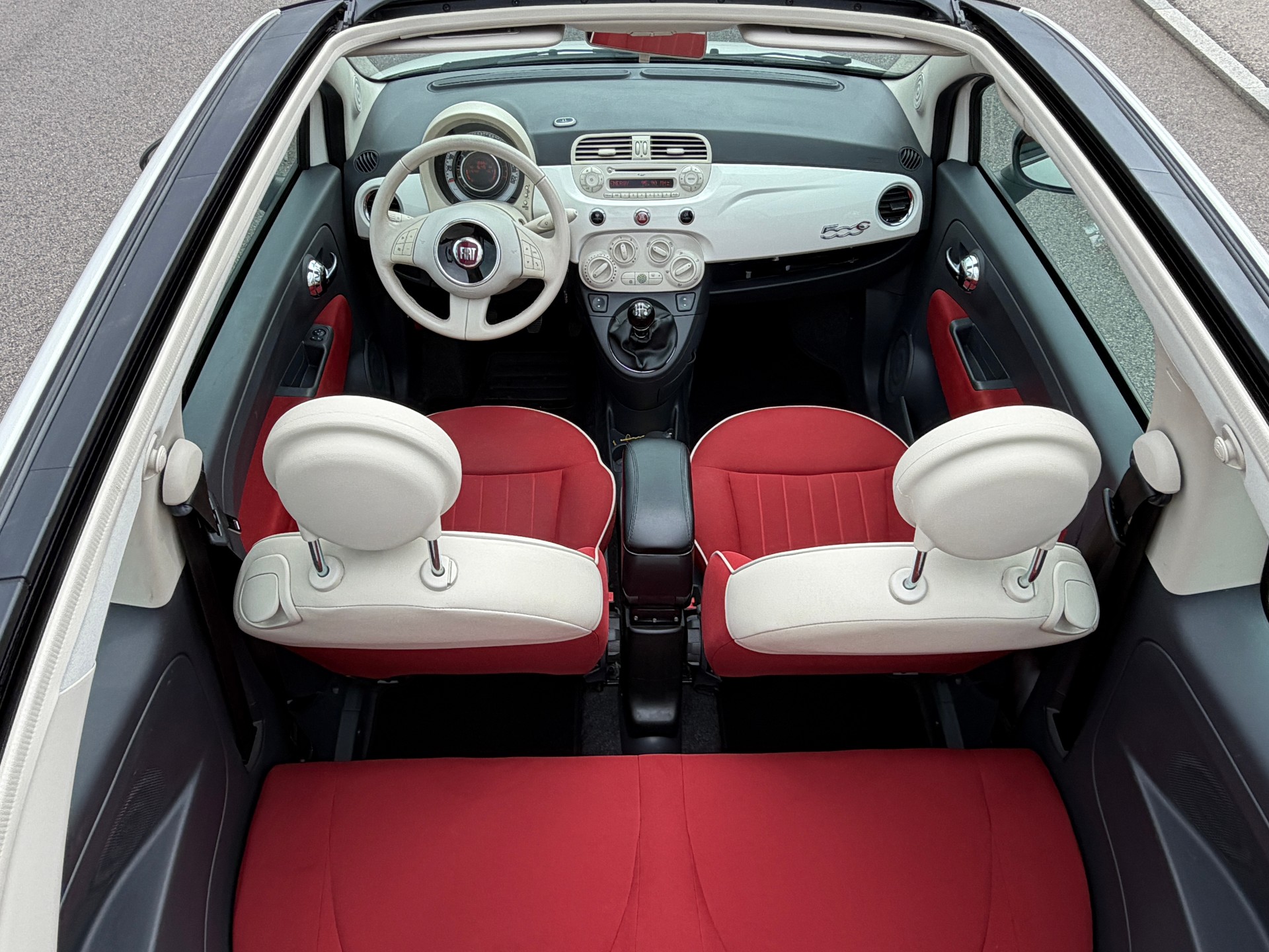 FIAT 500C 1.2 Lounge-showroom-element-3