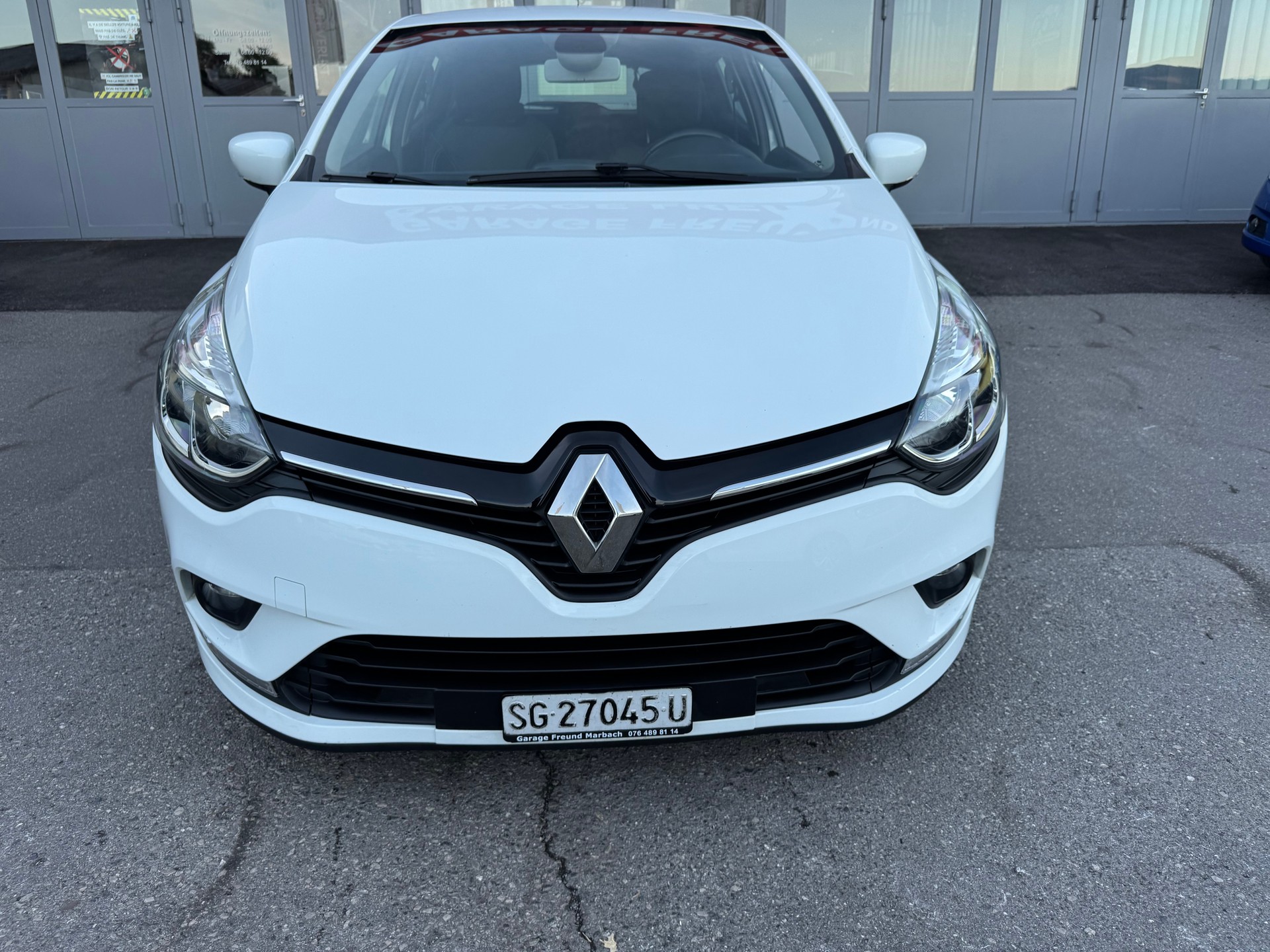 RENAULT Clio 1.5 dCi Business Line-showroom-element-2