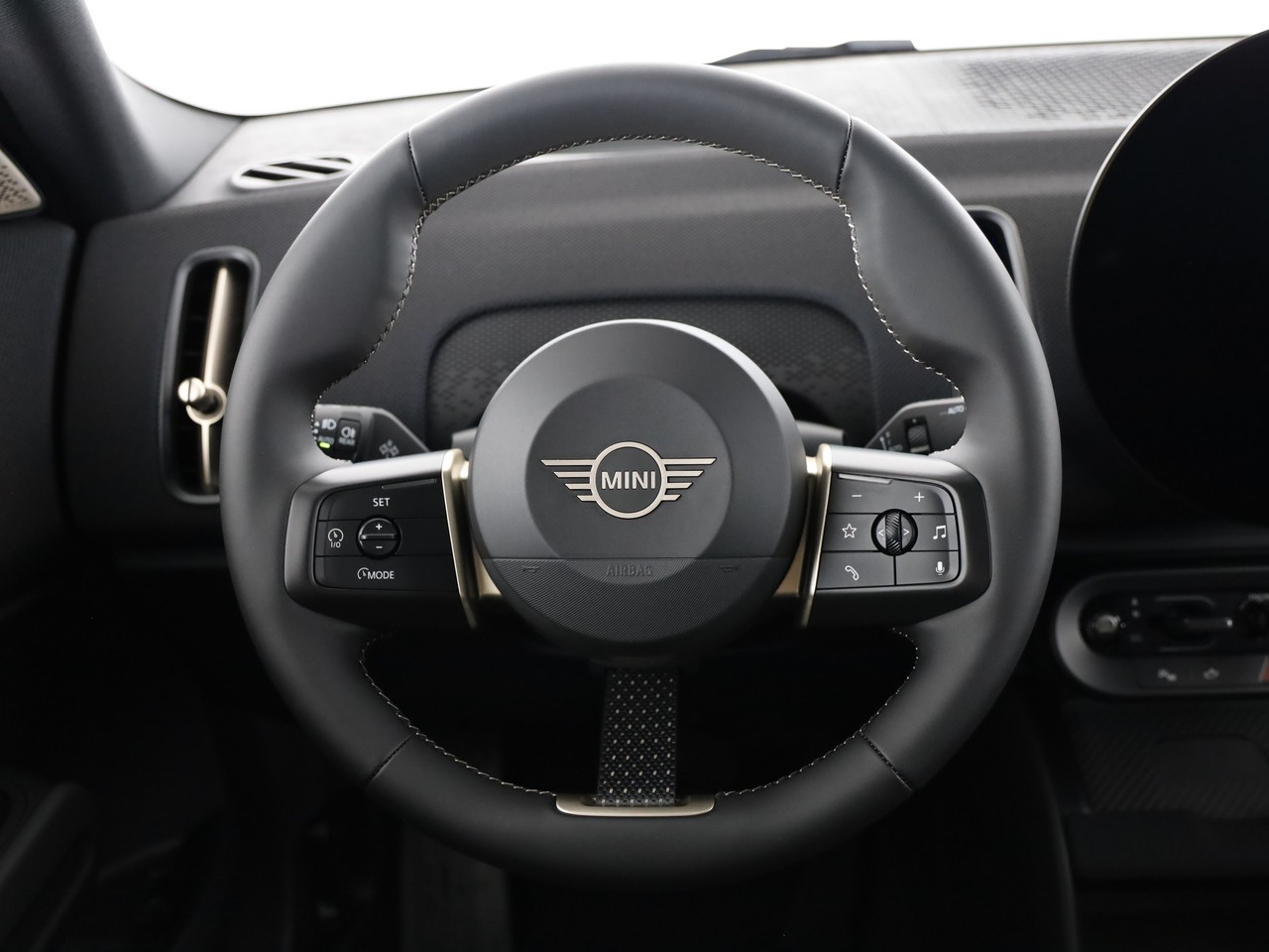 MINI Countryman C-image-19