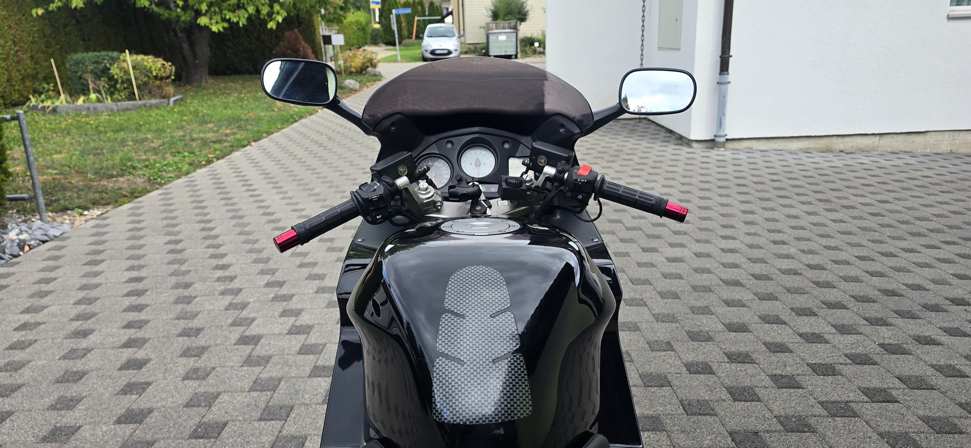 HONDA VFR 800 FI-image-7