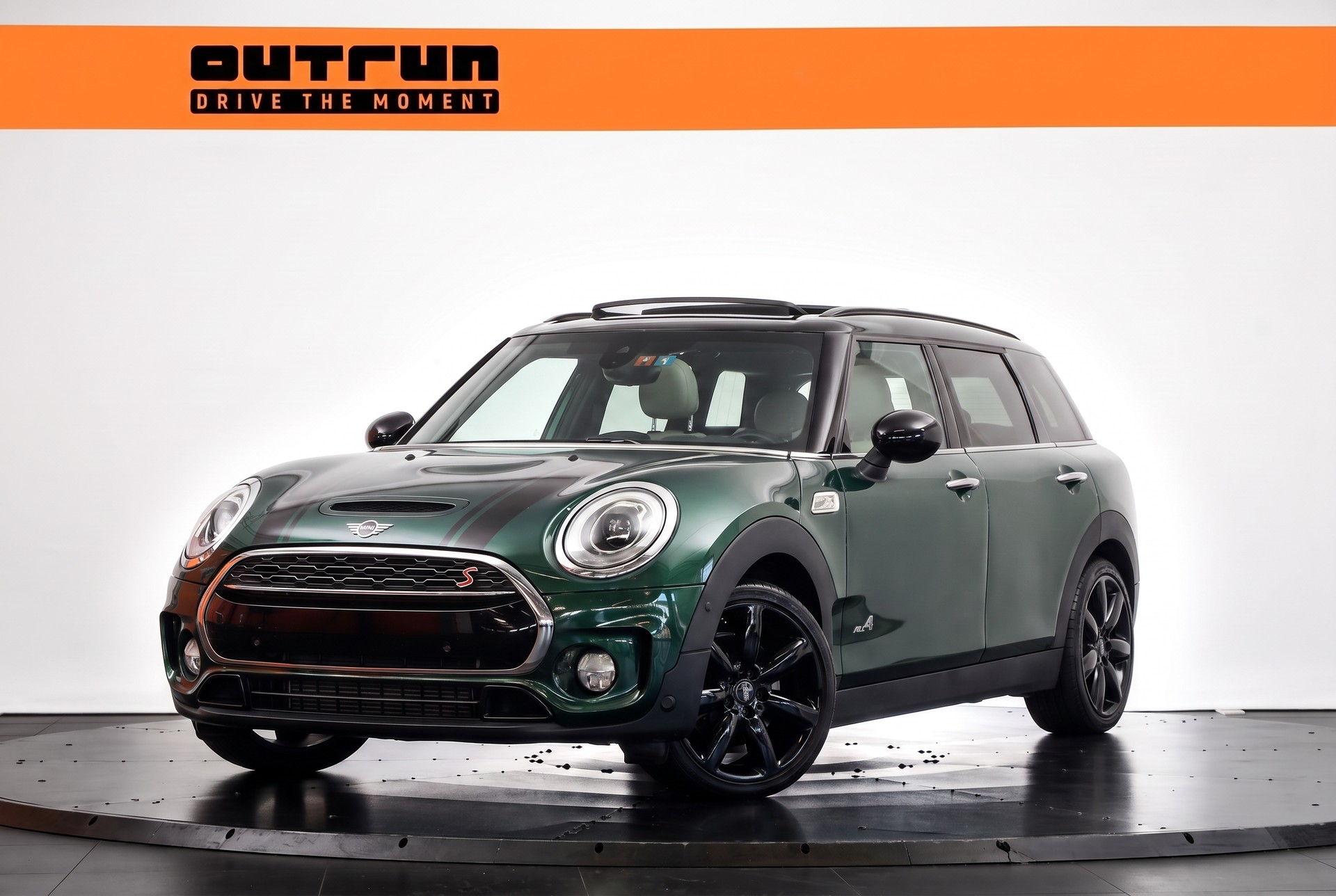 MINI Clubman Cooper S ALL4 Steptronic • Toit panoramique • Head-up Display • Harman Kardon