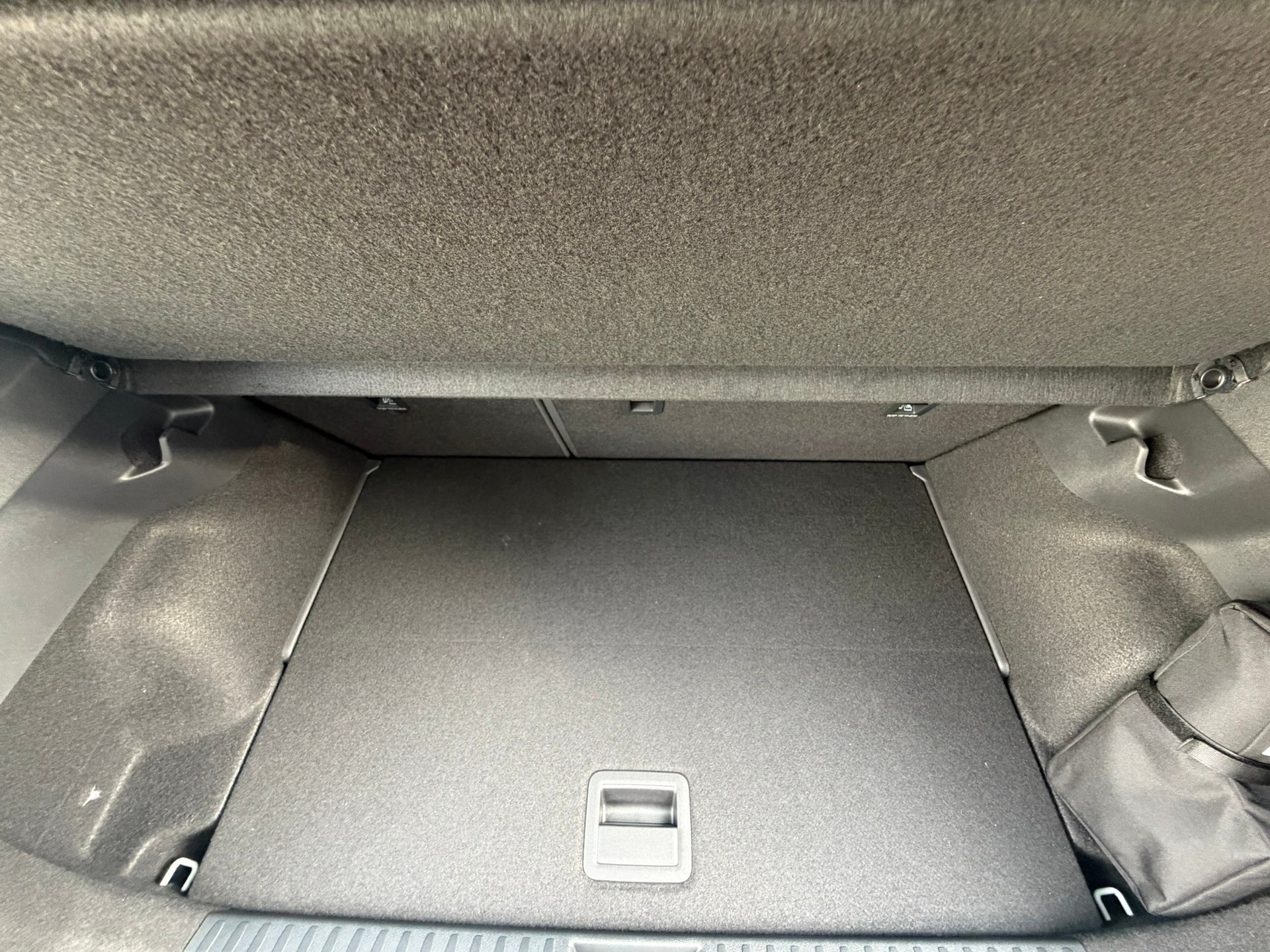 VW ID.Polo 52 kWh Style Edition One Plus-image-31