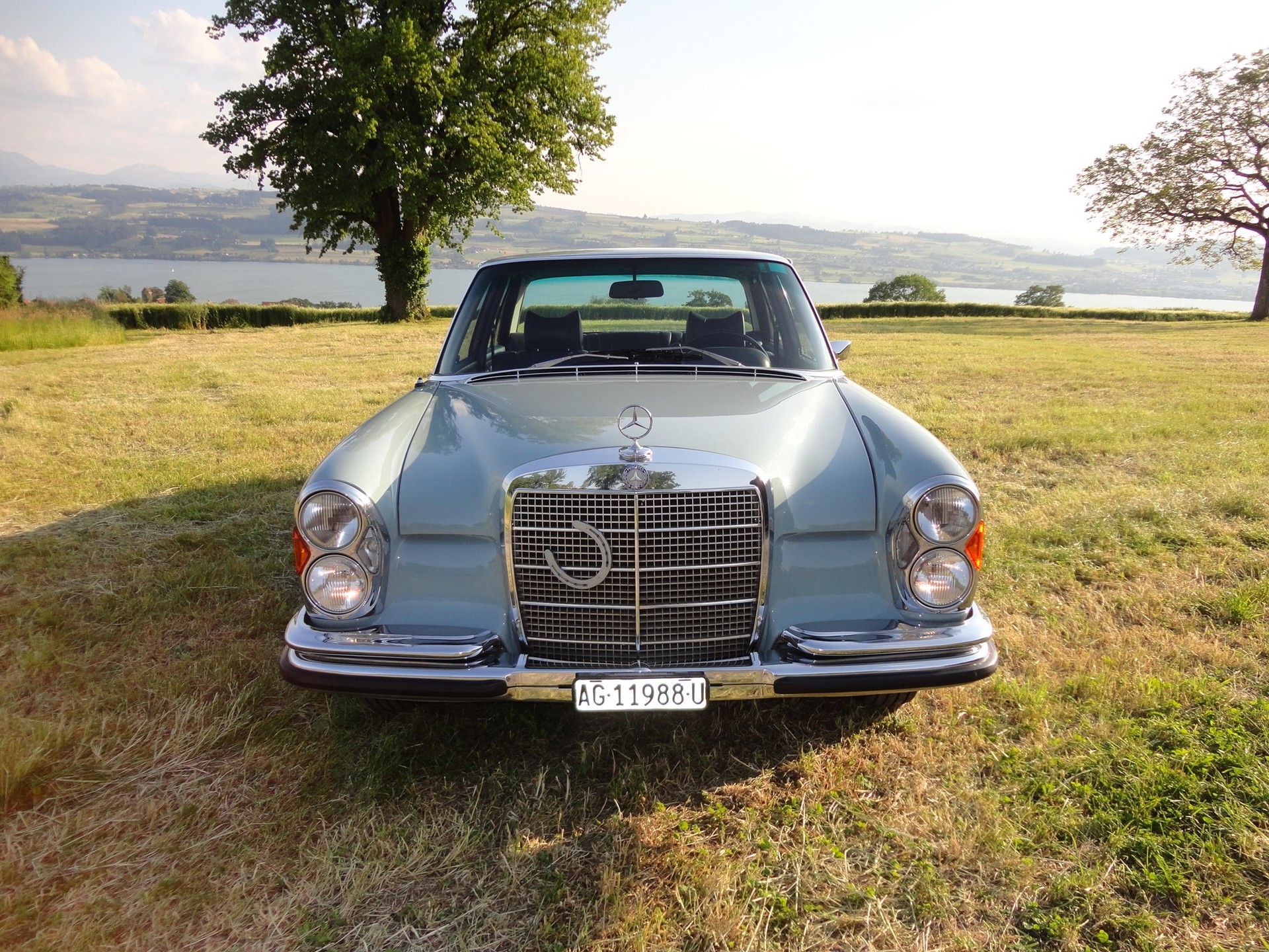 MERCEDES-BENZ 280 SE