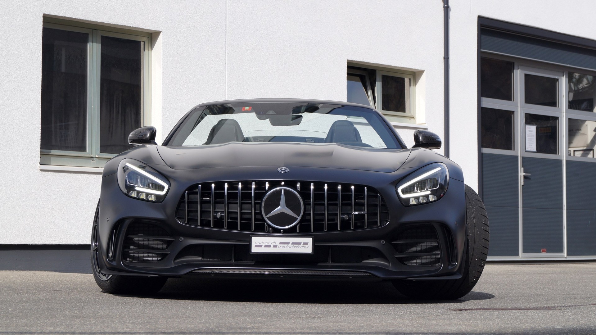 MERCEDES-BENZ AMG GT R Roadster Speedshift DCT-image-9