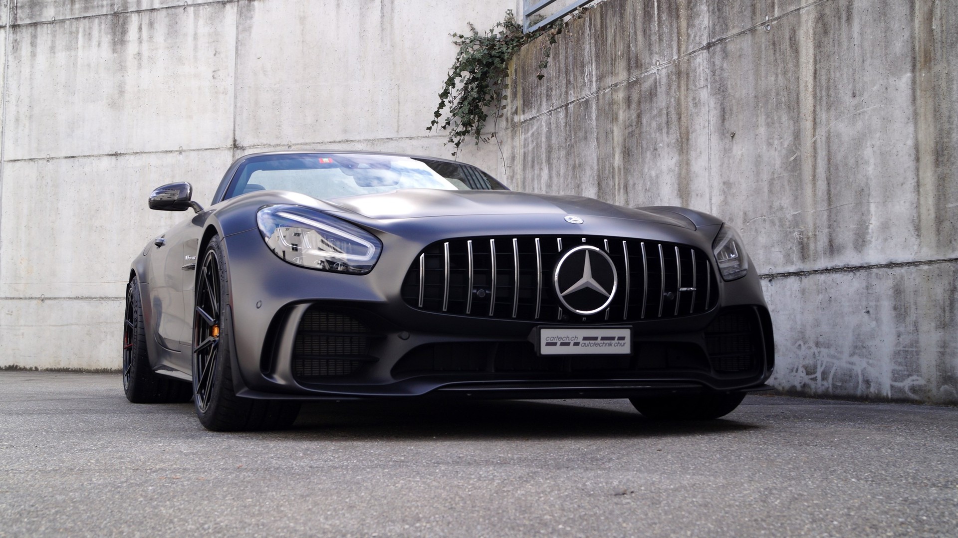 MERCEDES-BENZ AMG GT R Roadster Speedshift DCT-image-22