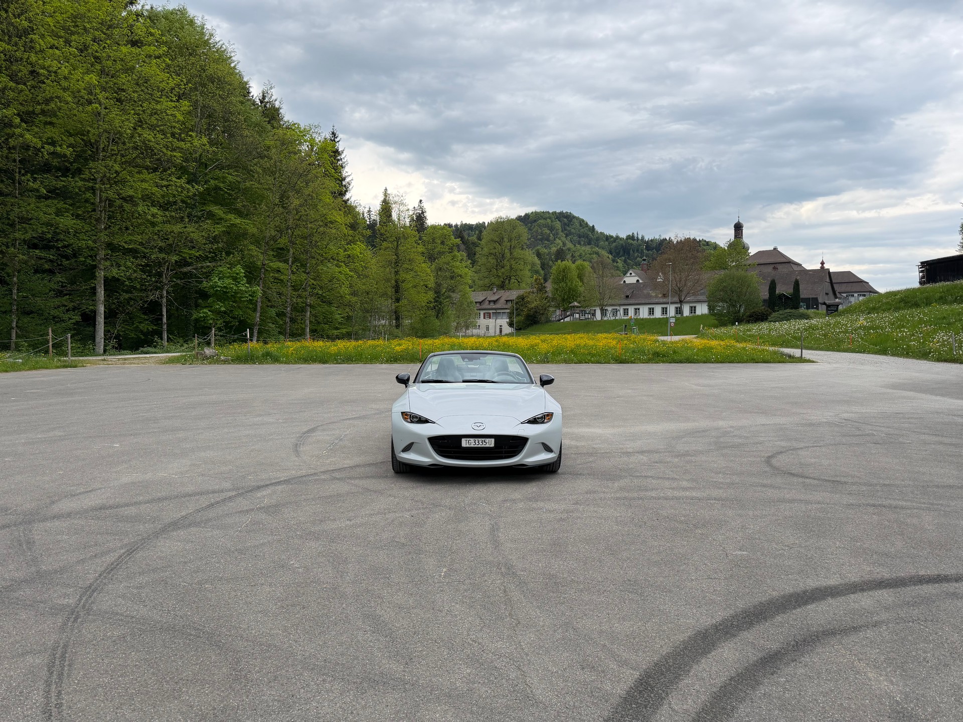 MAZDA 1.5 Ambition-image-5