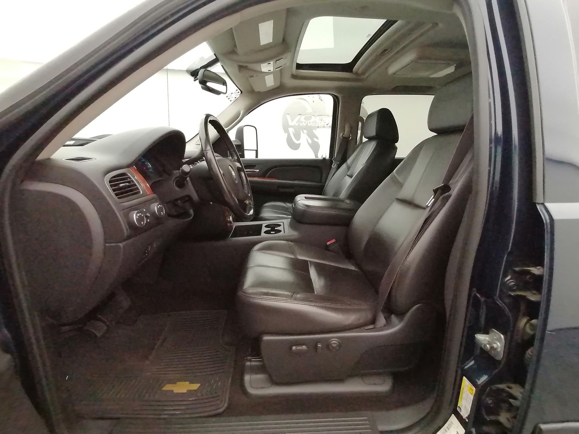 CHEVROLET Silverado 3500HD 6.6-image-10