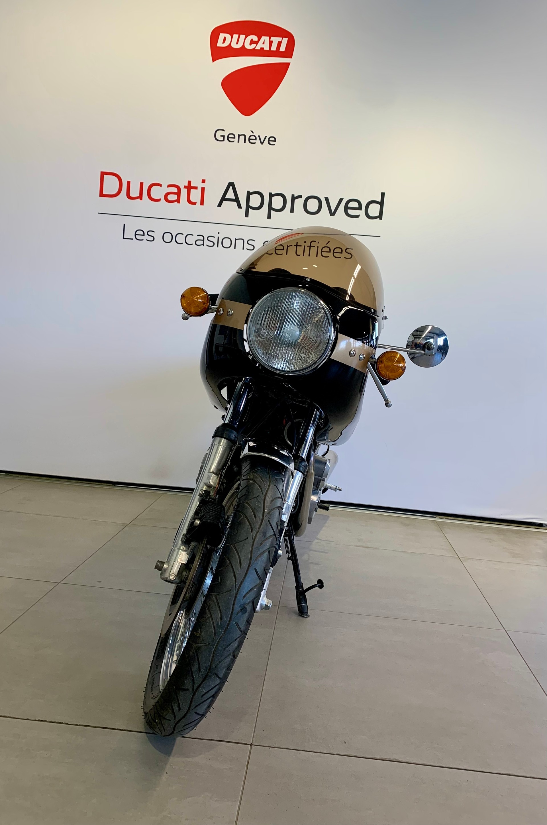 DUCATI DUCATI 900 SS-image-2