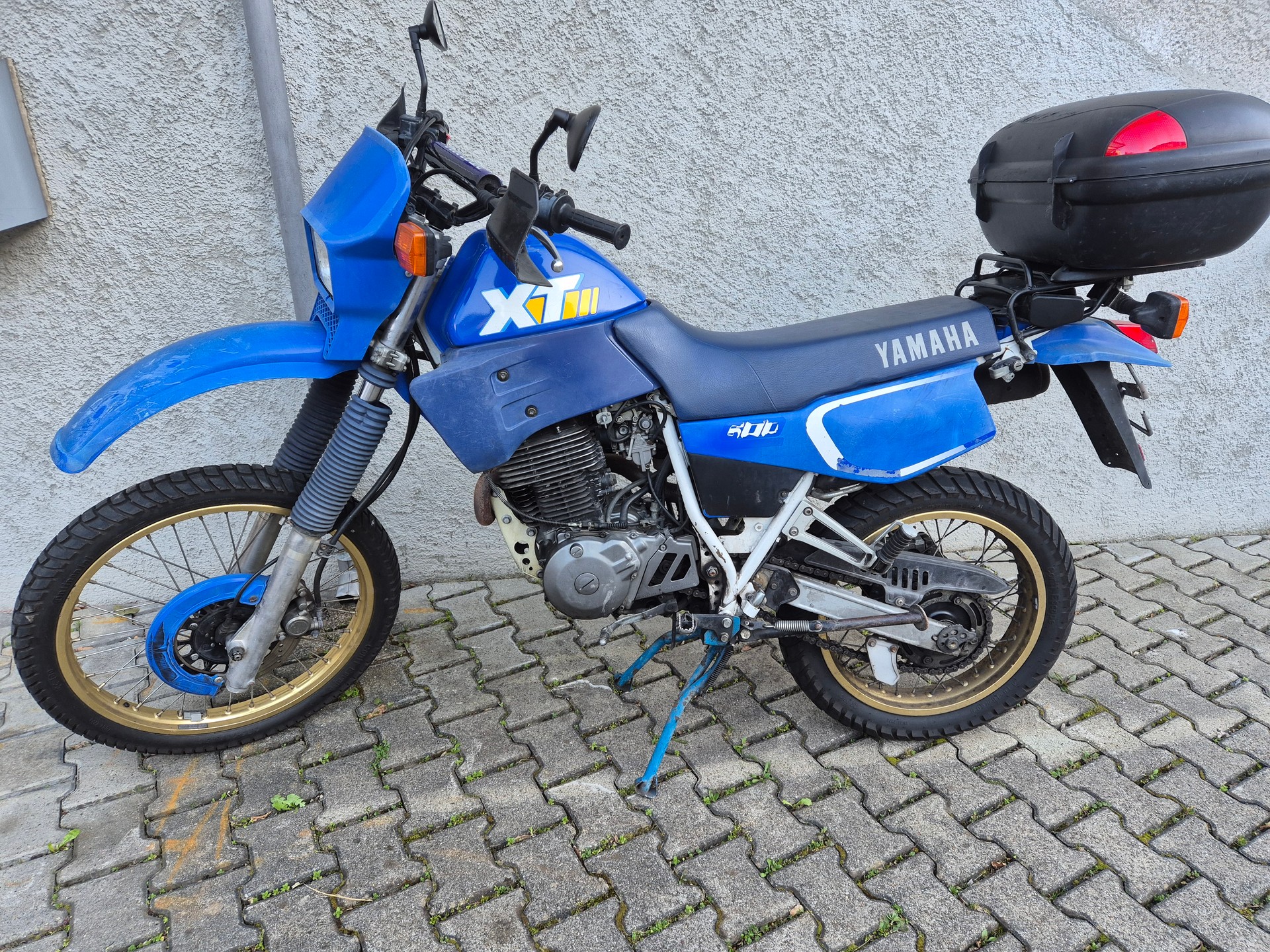 YAMAHA XT 600