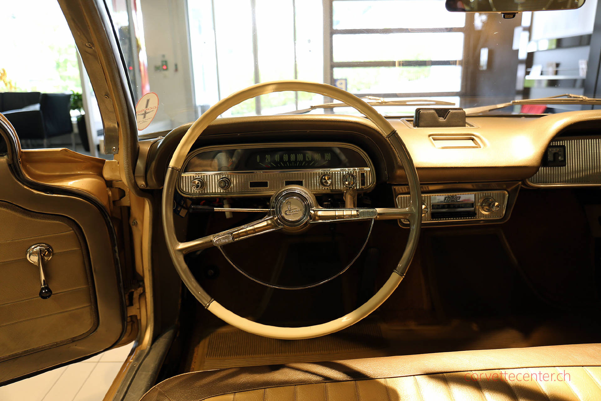 CHEVROLET Corvair 700 Deluxe Veteran-image-10