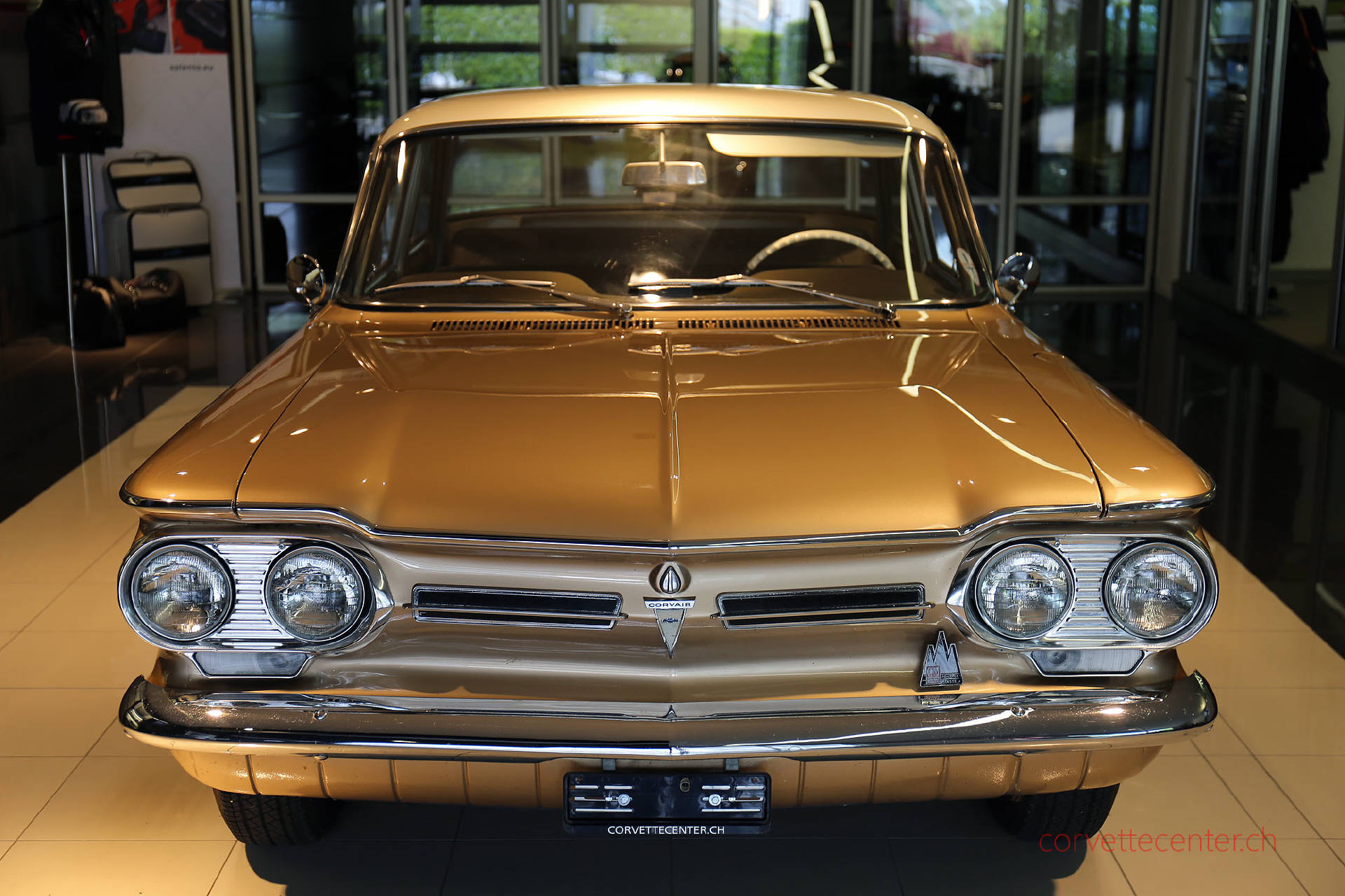CHEVROLET Corvair 700 Deluxe Veteran-showroom-element-1