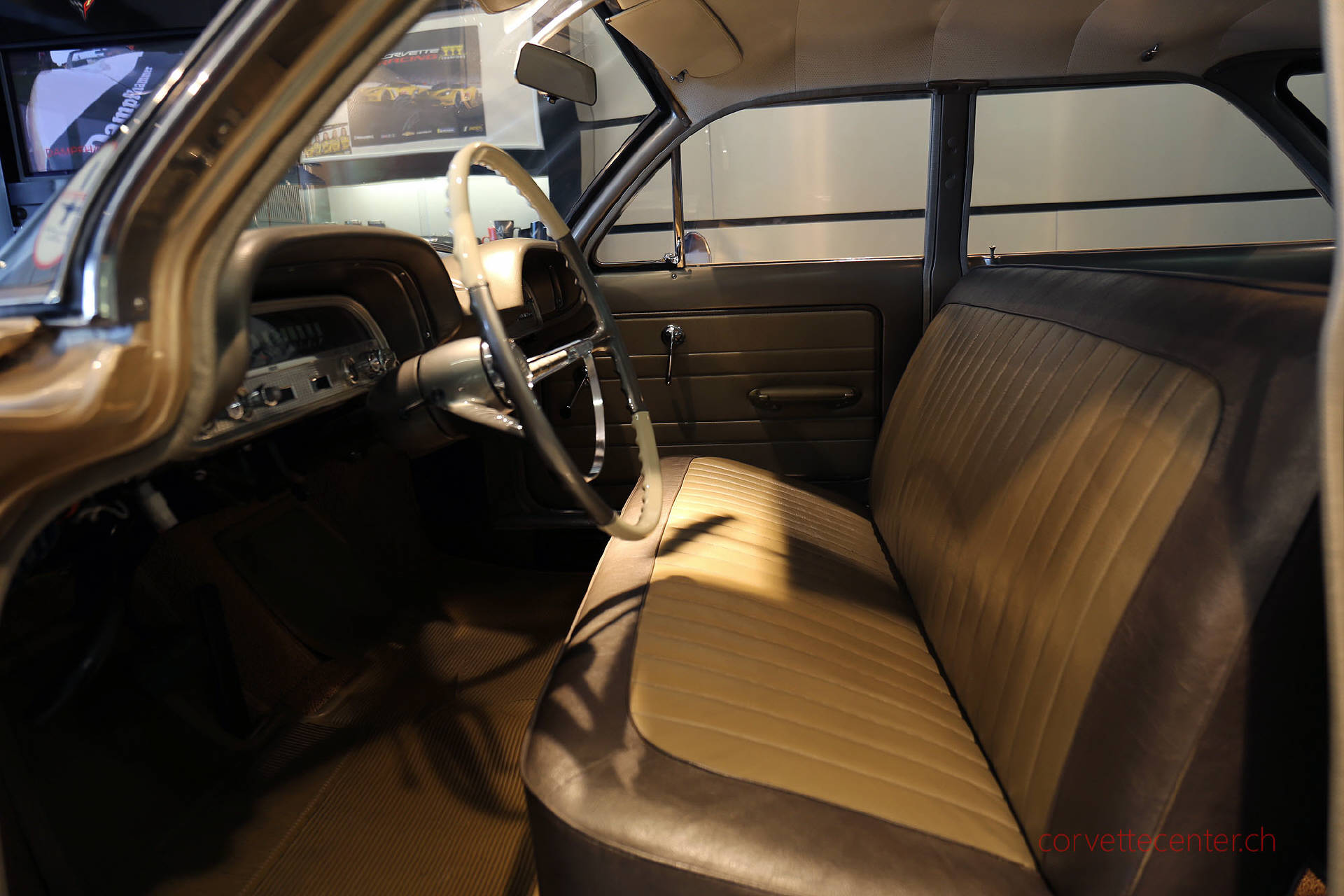 CHEVROLET Corvair 700 Deluxe Veteran-image-11