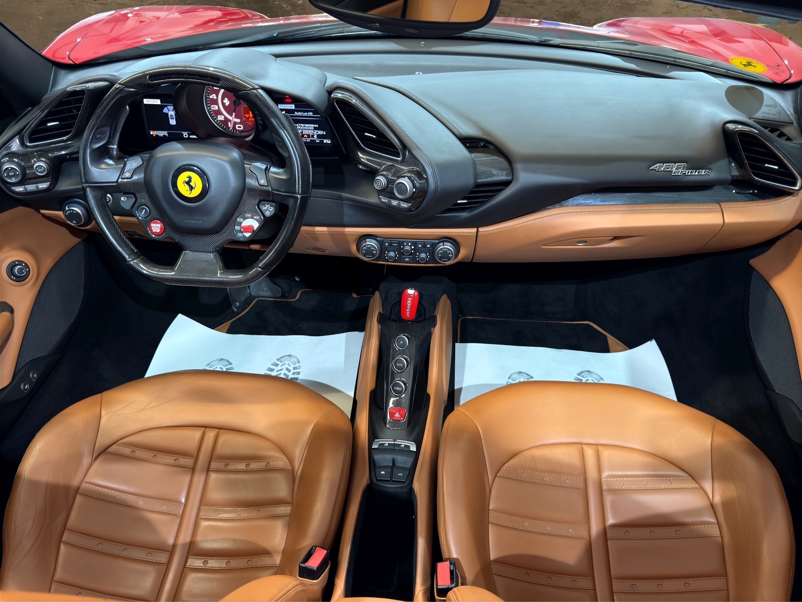 FERRARI 488 Spider 3.9 V8-showroom-element-3