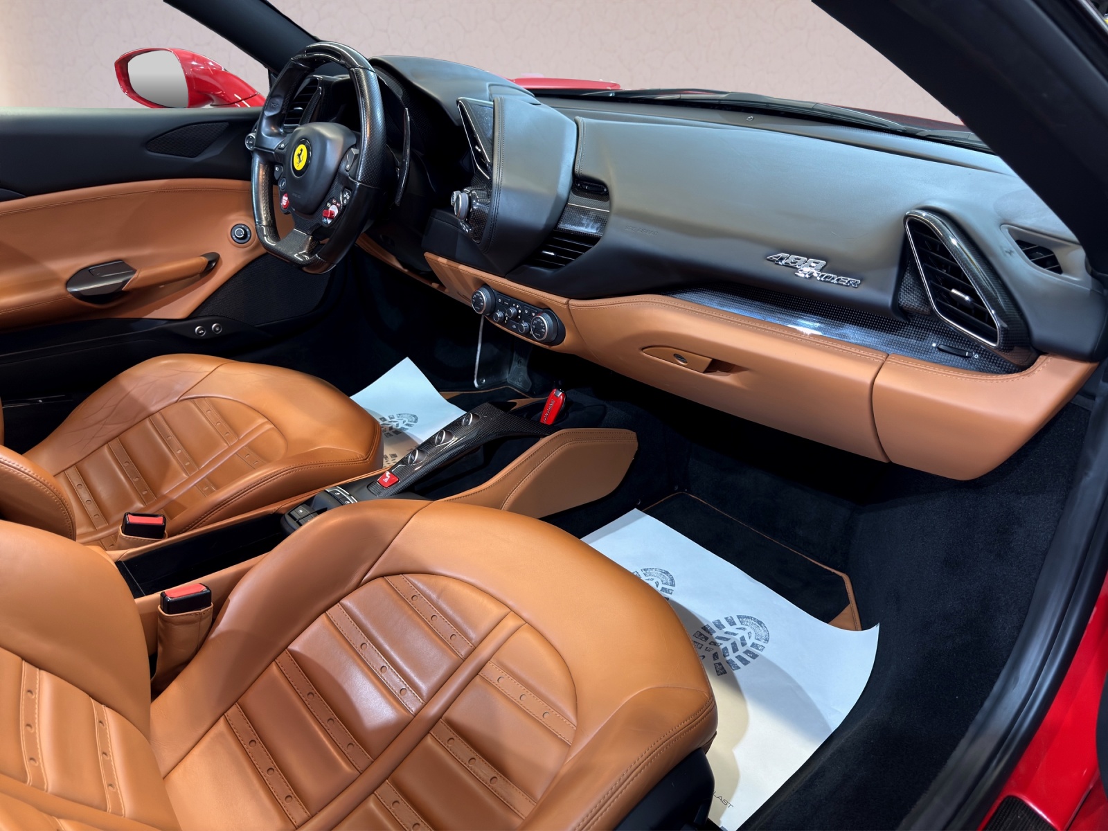 FERRARI 488 Spider 3.9 V8-image-10