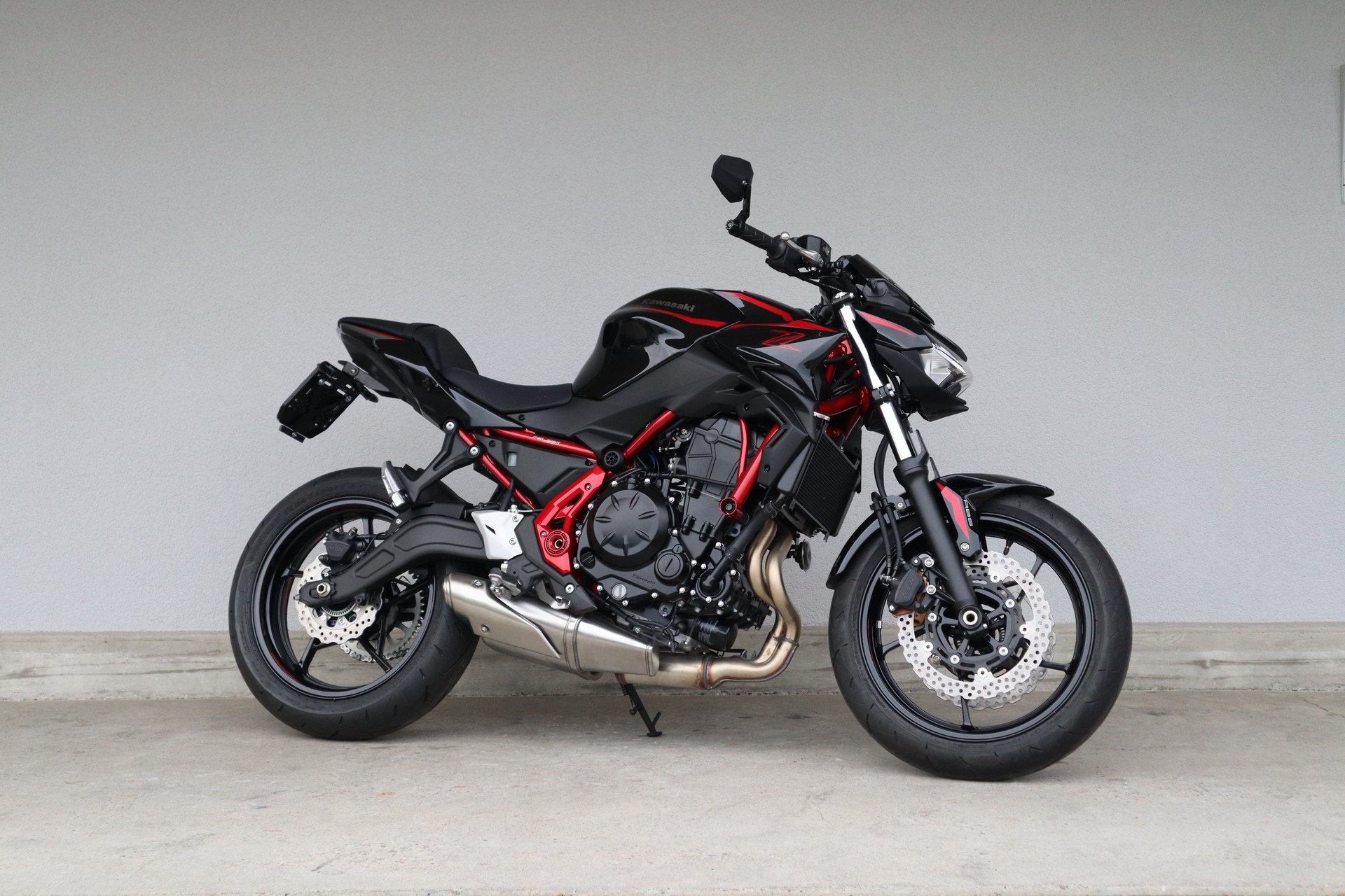 KAWASAKI Z 650-image-1