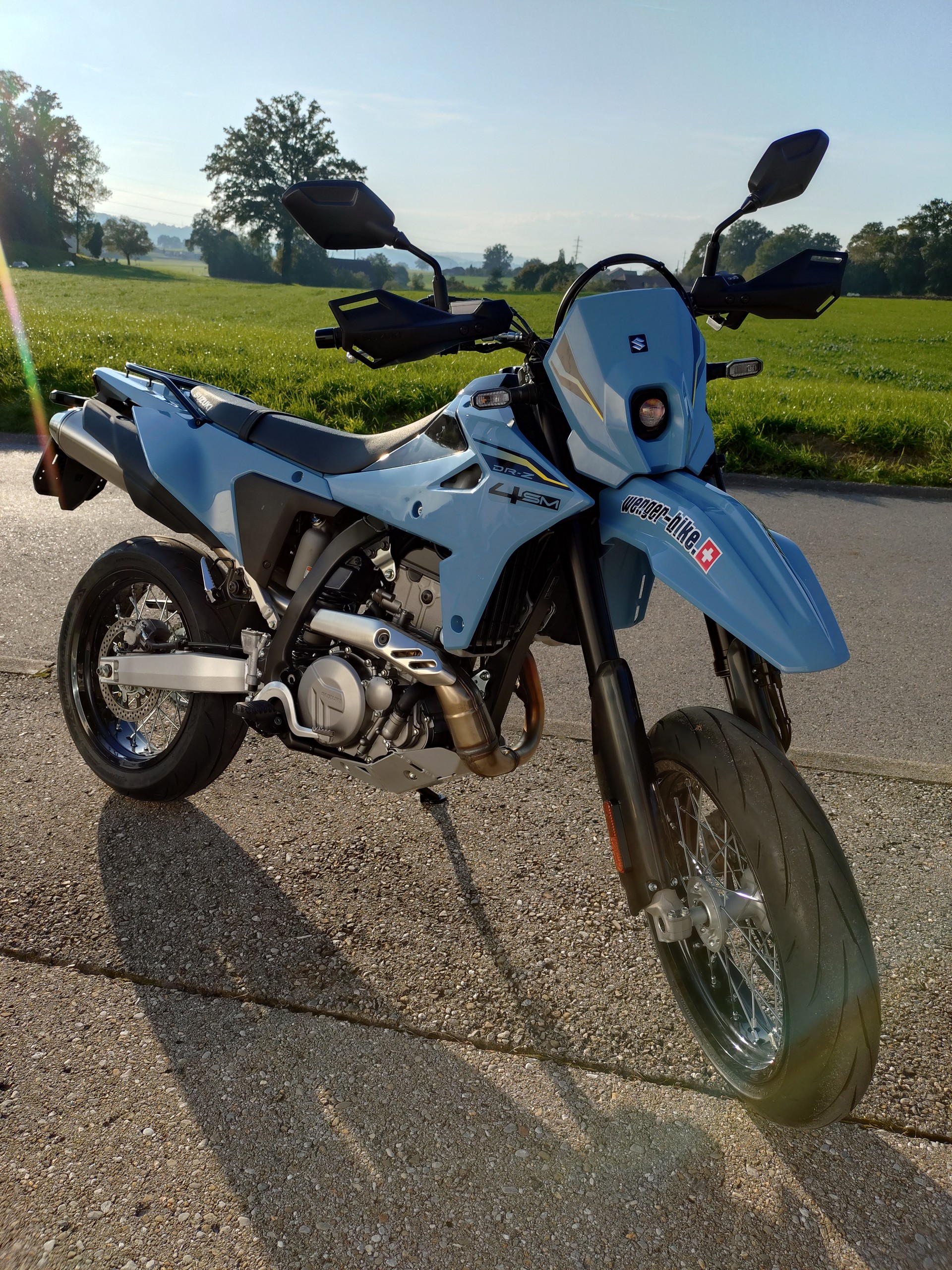 SUZUKI DR-Z4SM-image-3