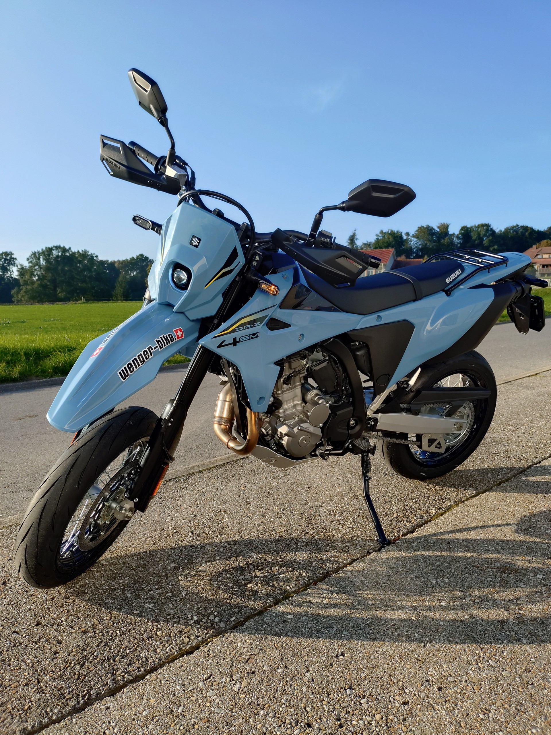 SUZUKI DR-Z4SM-image-2