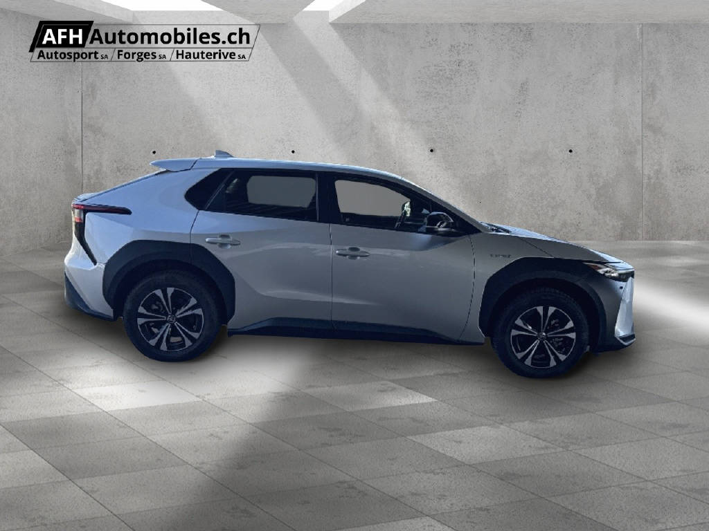 TOYOTA bZ4X Style AWD-image-5