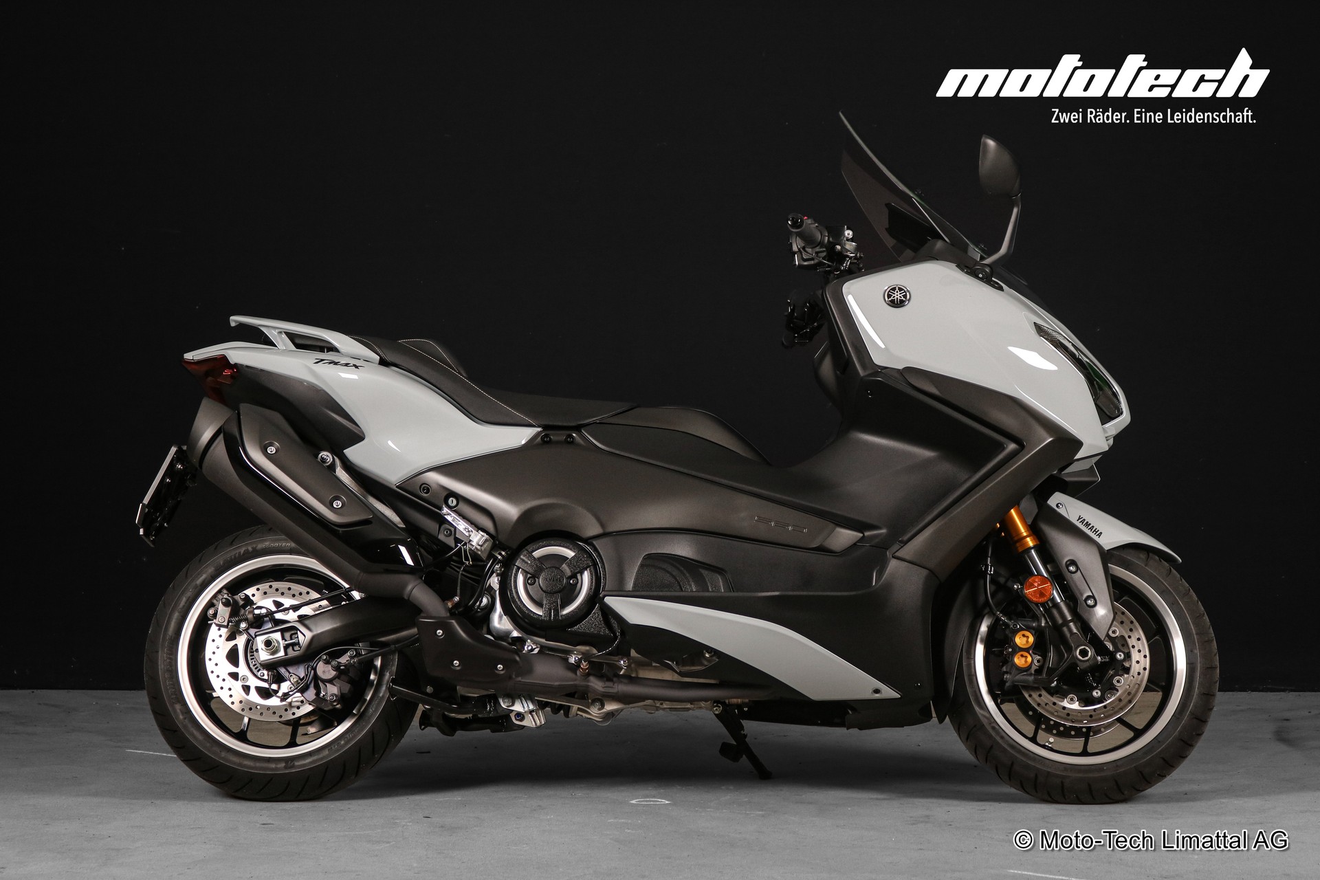 YAMAHA T-MAX Tech-Max XP 560-image-1