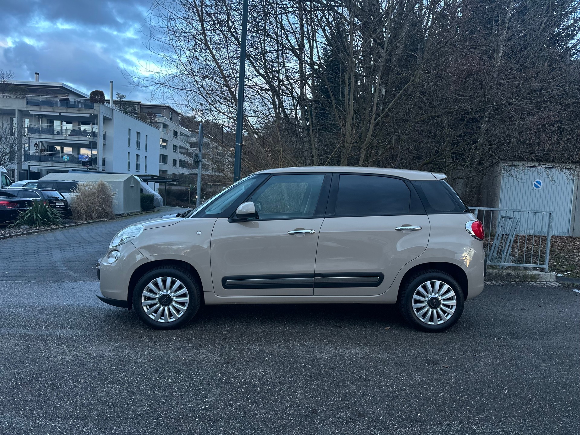 FIAT 500L 0.9 Twinair Turbo NP Pop Star-image-3
