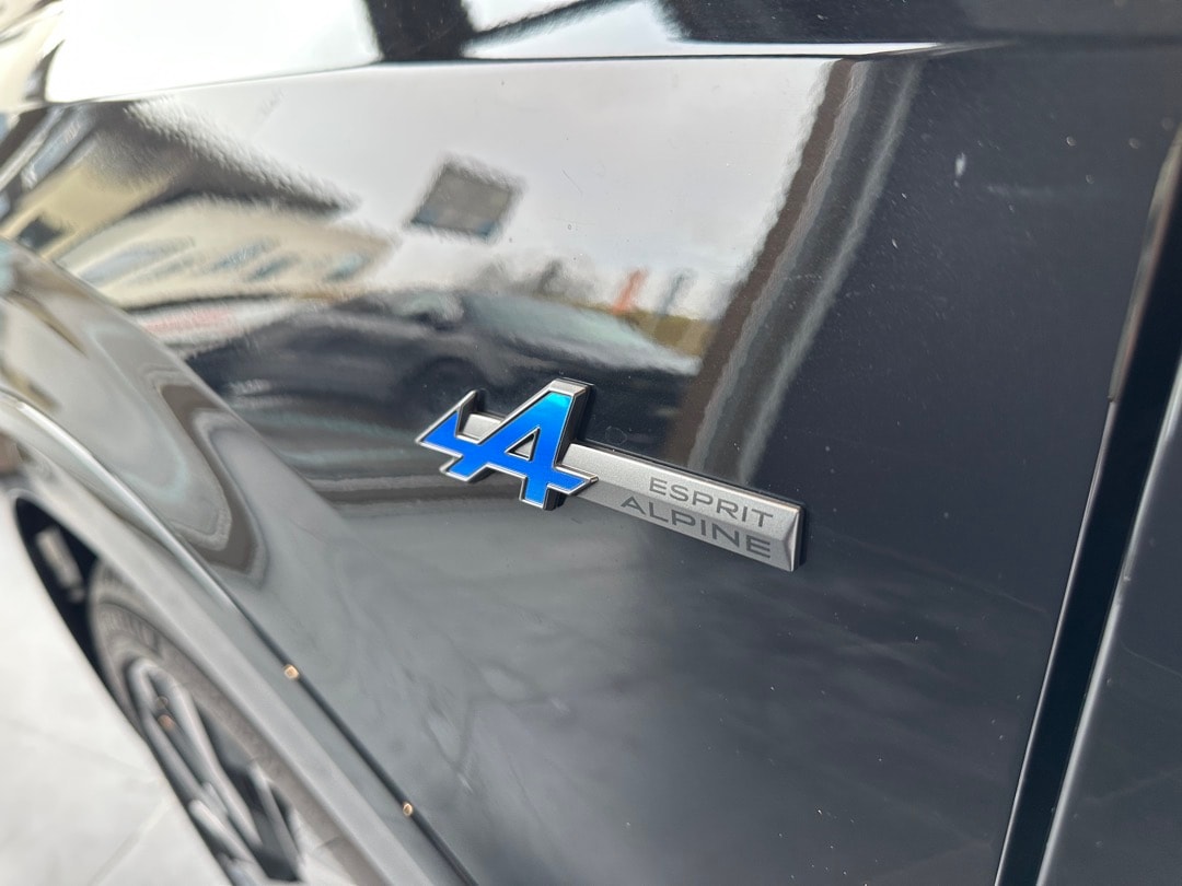 RENAULT Rafale 1.2 E-Tech Hybrid 200 Esprit Alpine-showroom-element-3