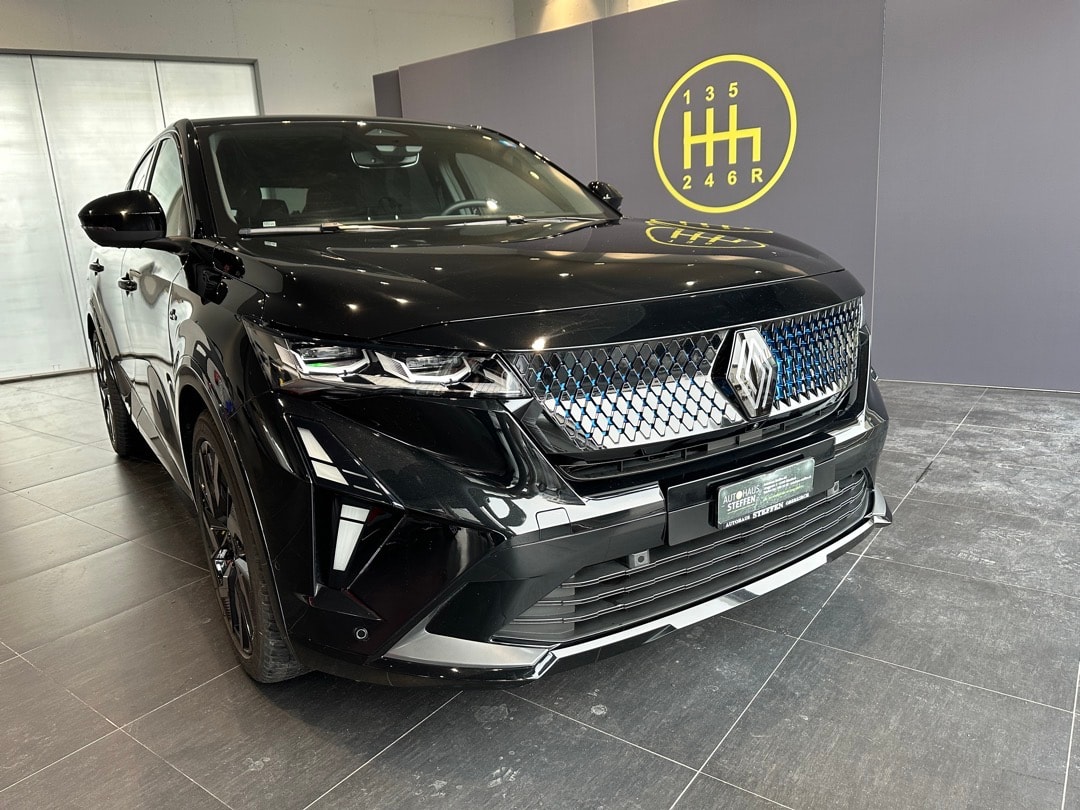 RENAULT Rafale 1.2 E-Tech Hybrid 200 Esprit Alpine-showroom-element-1