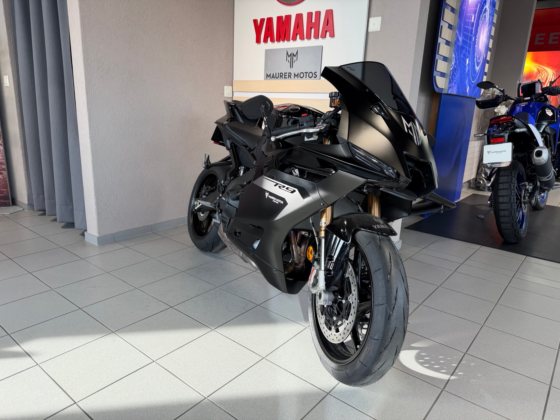 YAMAHA YZF-R9-image-2