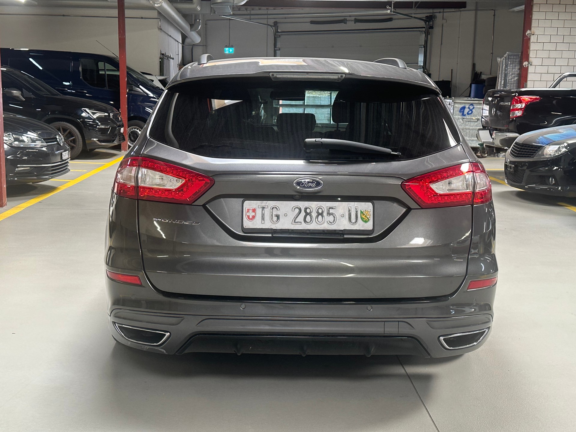 FORD Mondeo 2.0 TDCi ST-Line AWD PowerShift-image-6