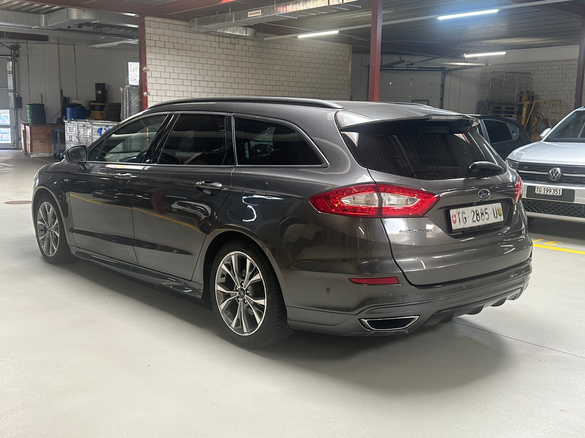 FORD Mondeo 2.0 TDCi ST-Line AWD PowerShift-showroom-element-2