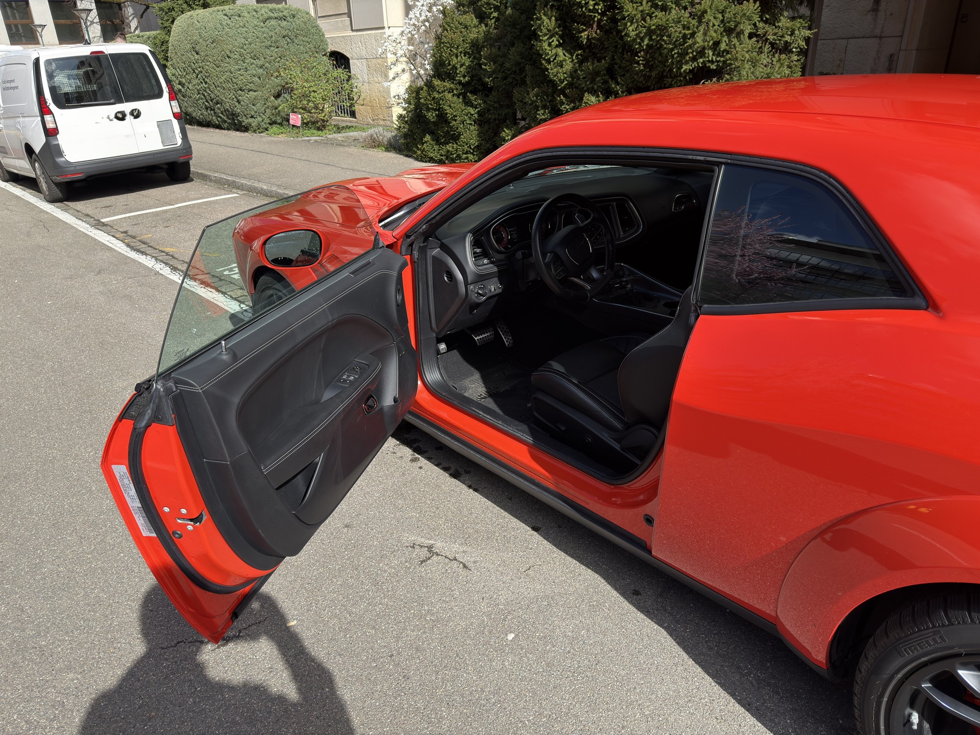 DODGE Challenger Hellcat Widebody-image-8