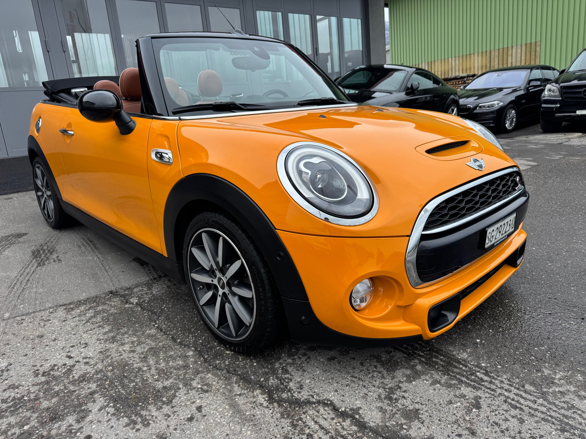 MINI Cooper S Cabriolet Steptronic-image-1
