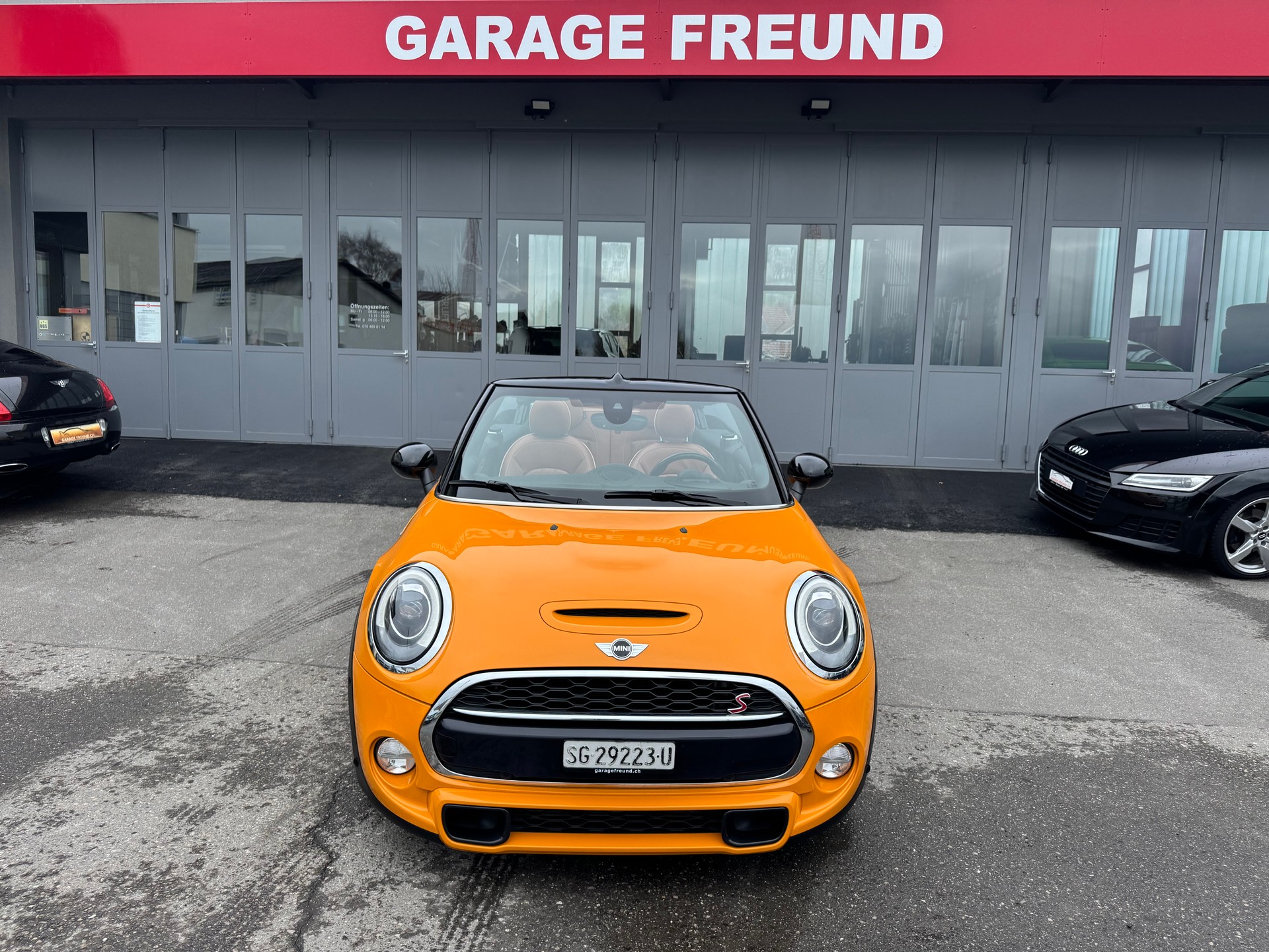 MINI Cooper S Cabriolet Steptronic-image-10