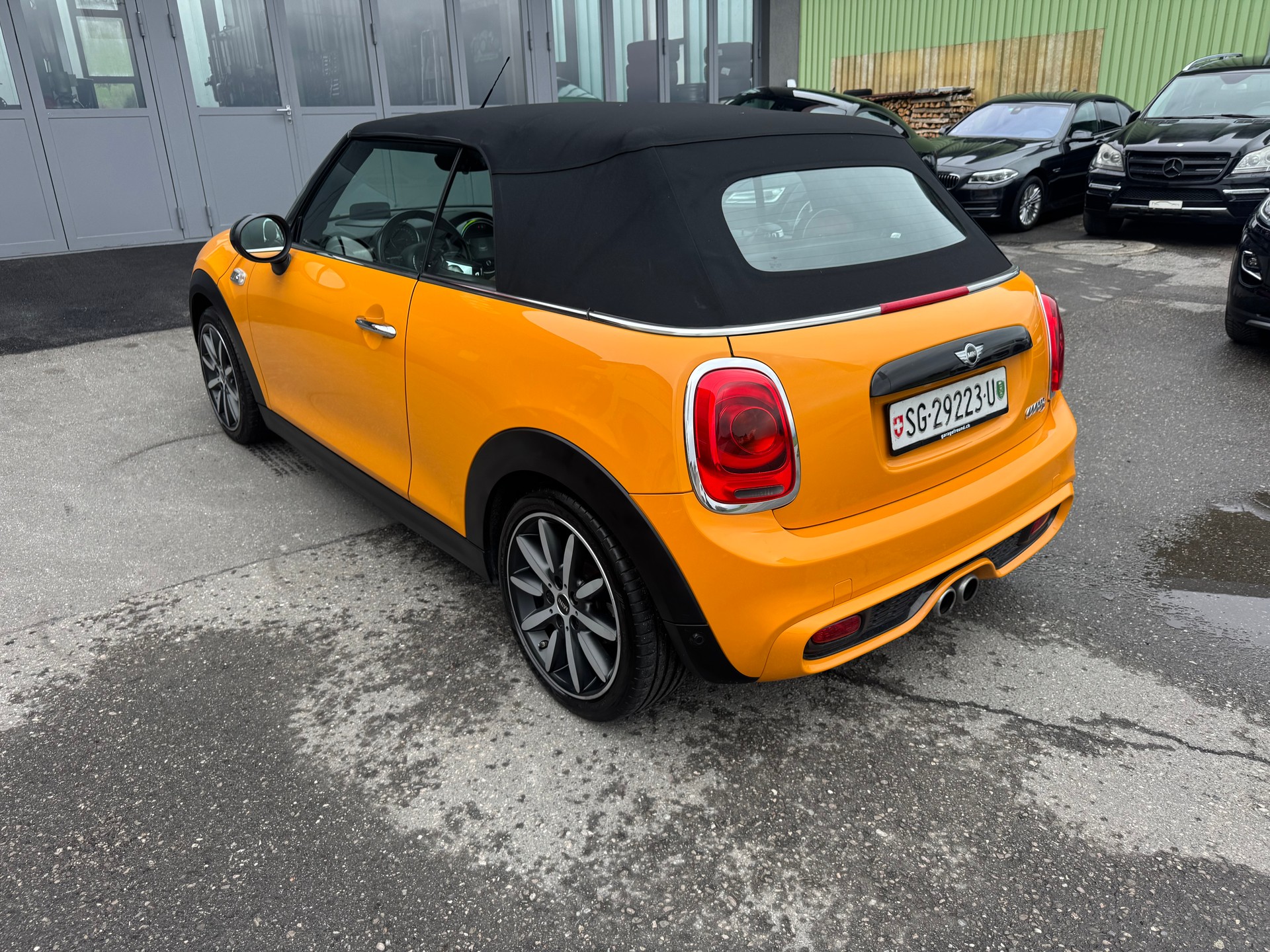 MINI Cooper S Cabriolet Steptronic-image-7