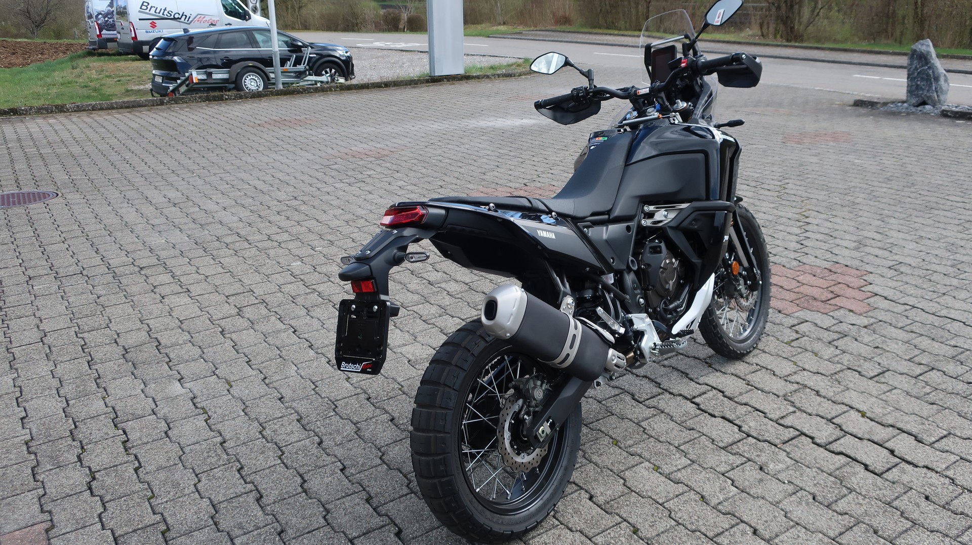 YAMAHA World Raid-image-2