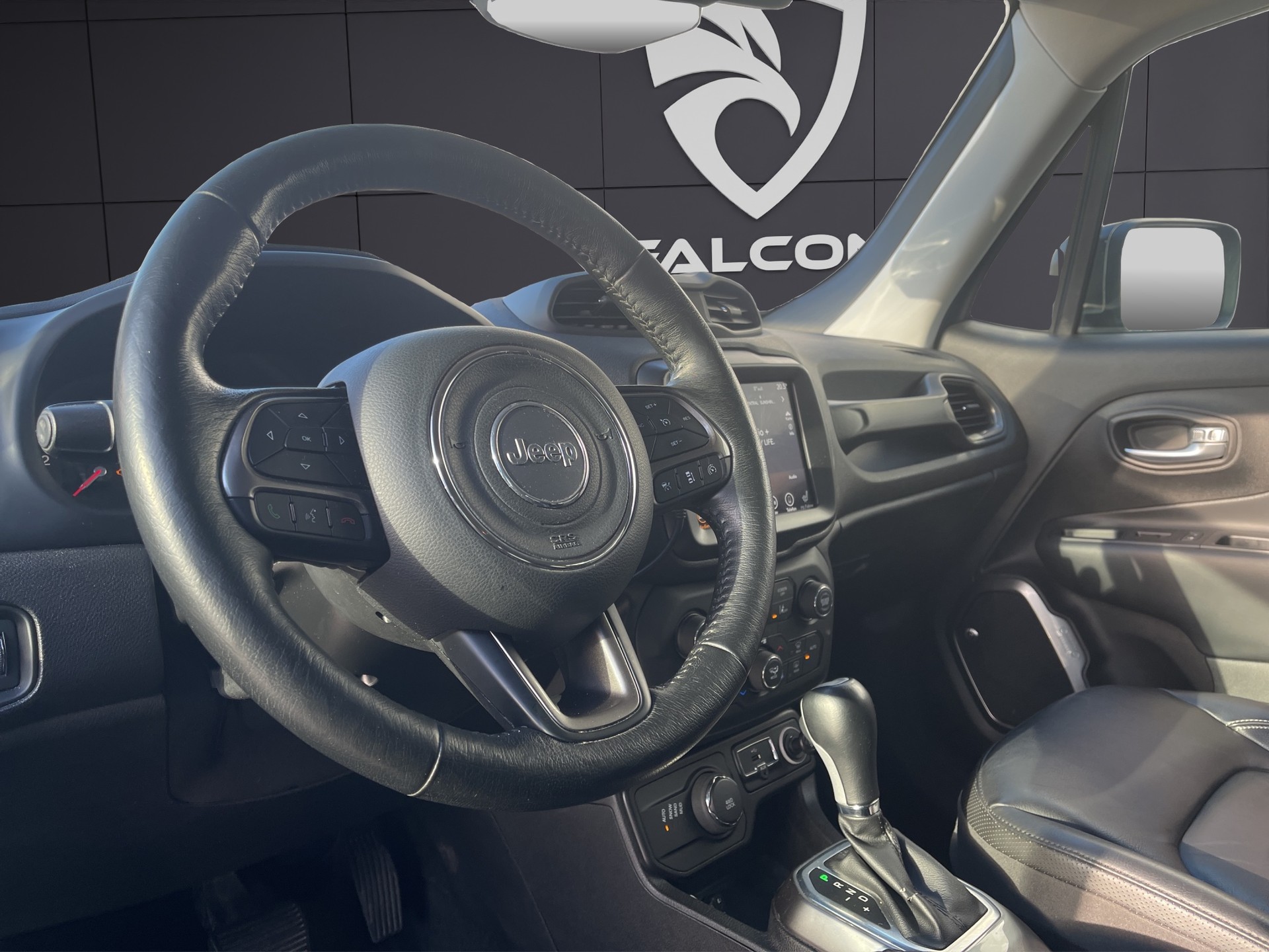 JEEP Renegade 1.4 Turbo Limited AWD-image-9