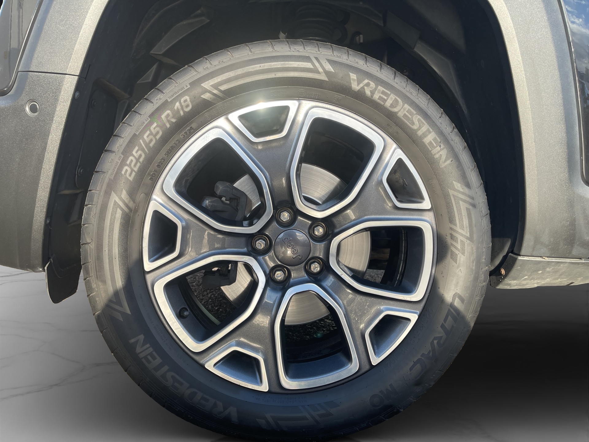 JEEP Renegade 1.4 Turbo Limited AWD-image-14