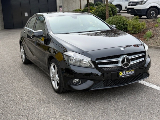 MERCEDES-BENZ A 200 Urban-image-1