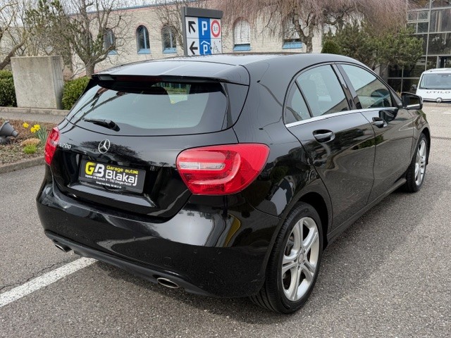 MERCEDES-BENZ A 200 Urban-image-5