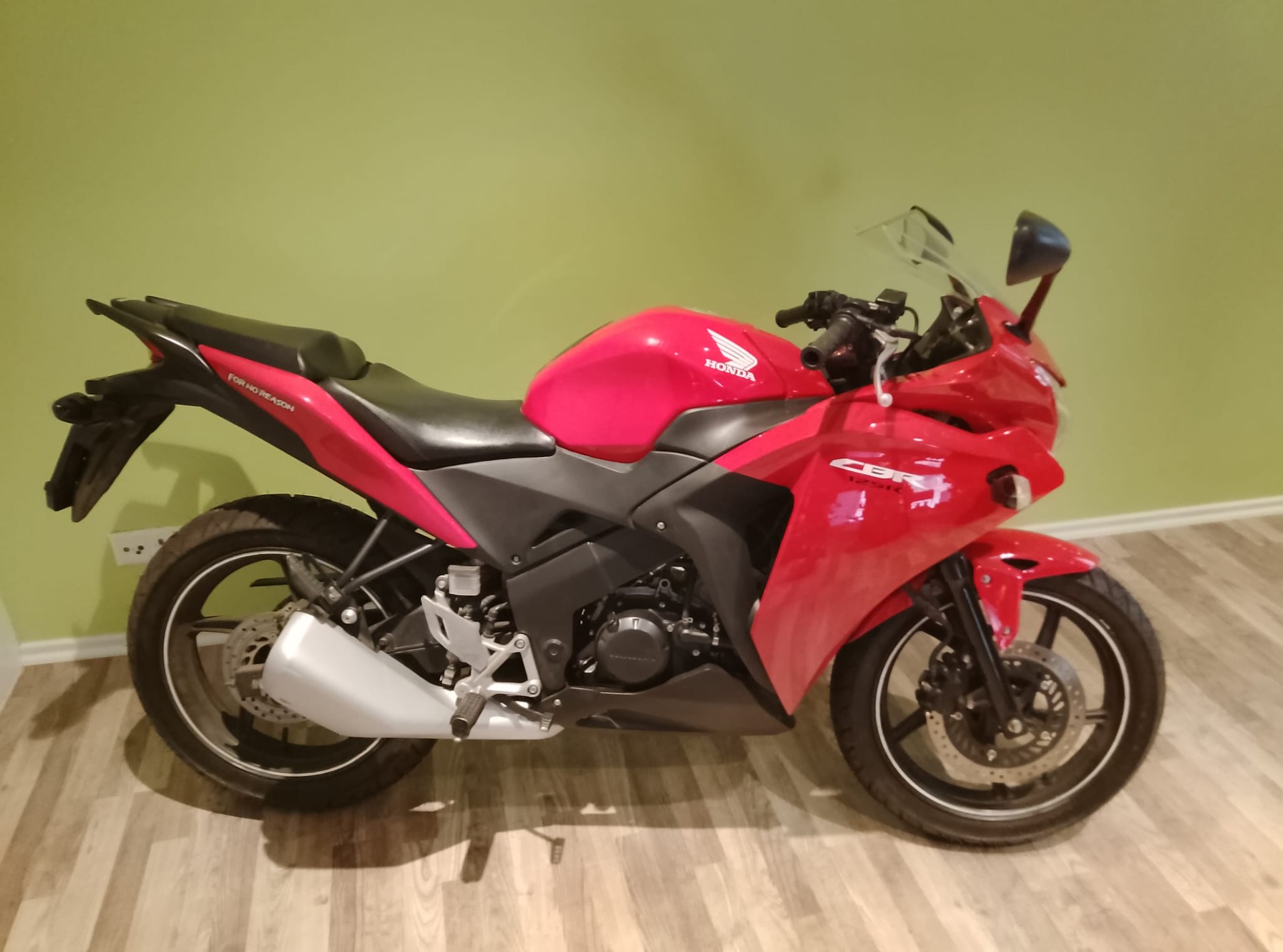 HONDA CBR 125 R-image-4
